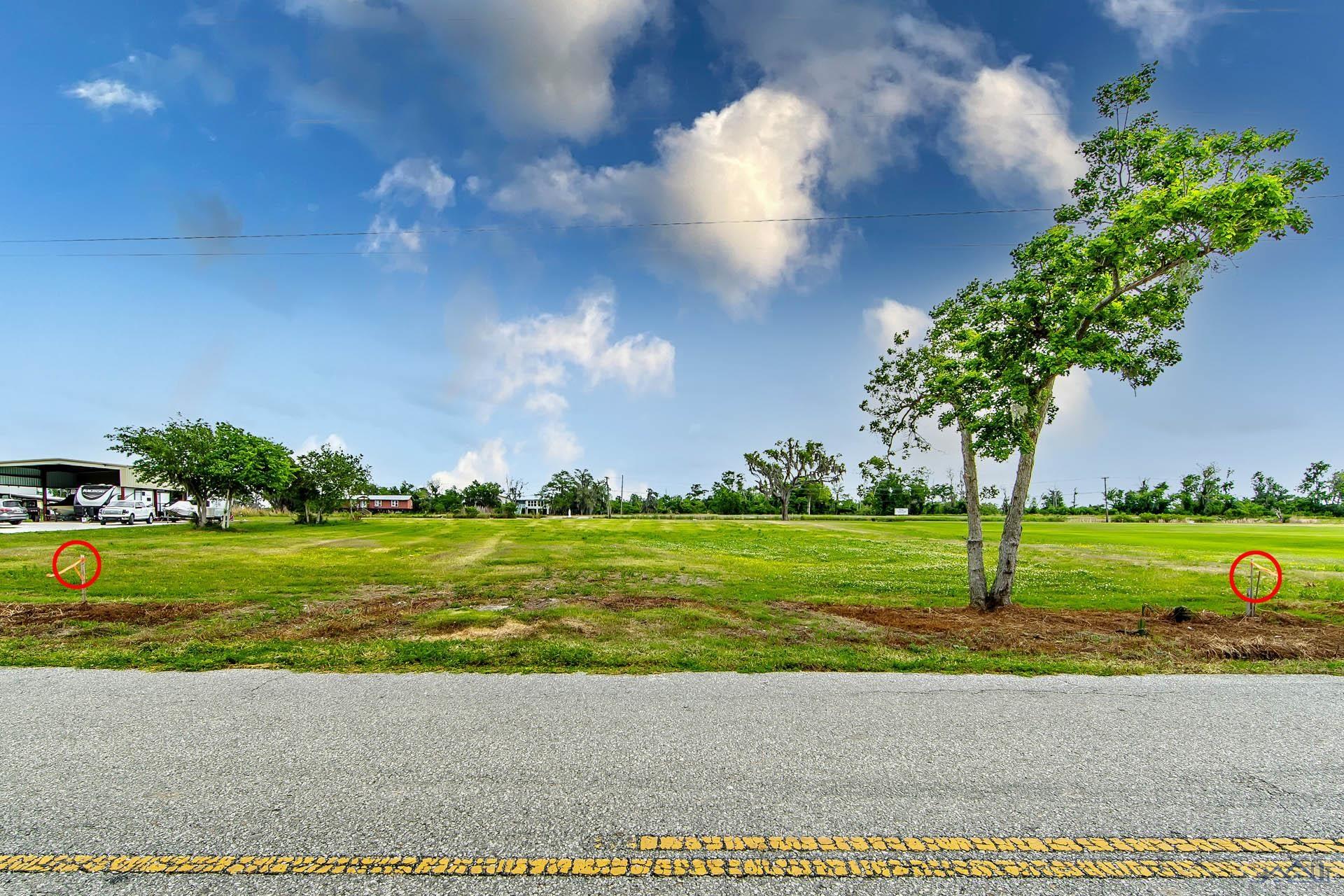 1723 A Dr. Beatrous Road