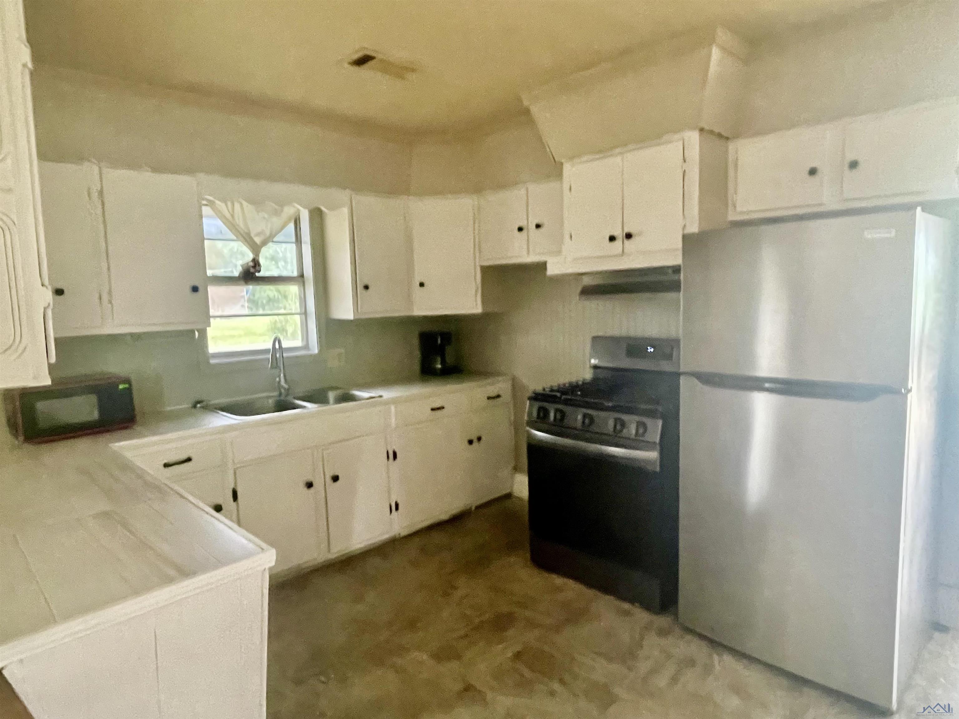 174 East 22nd Street # A Unit: #A