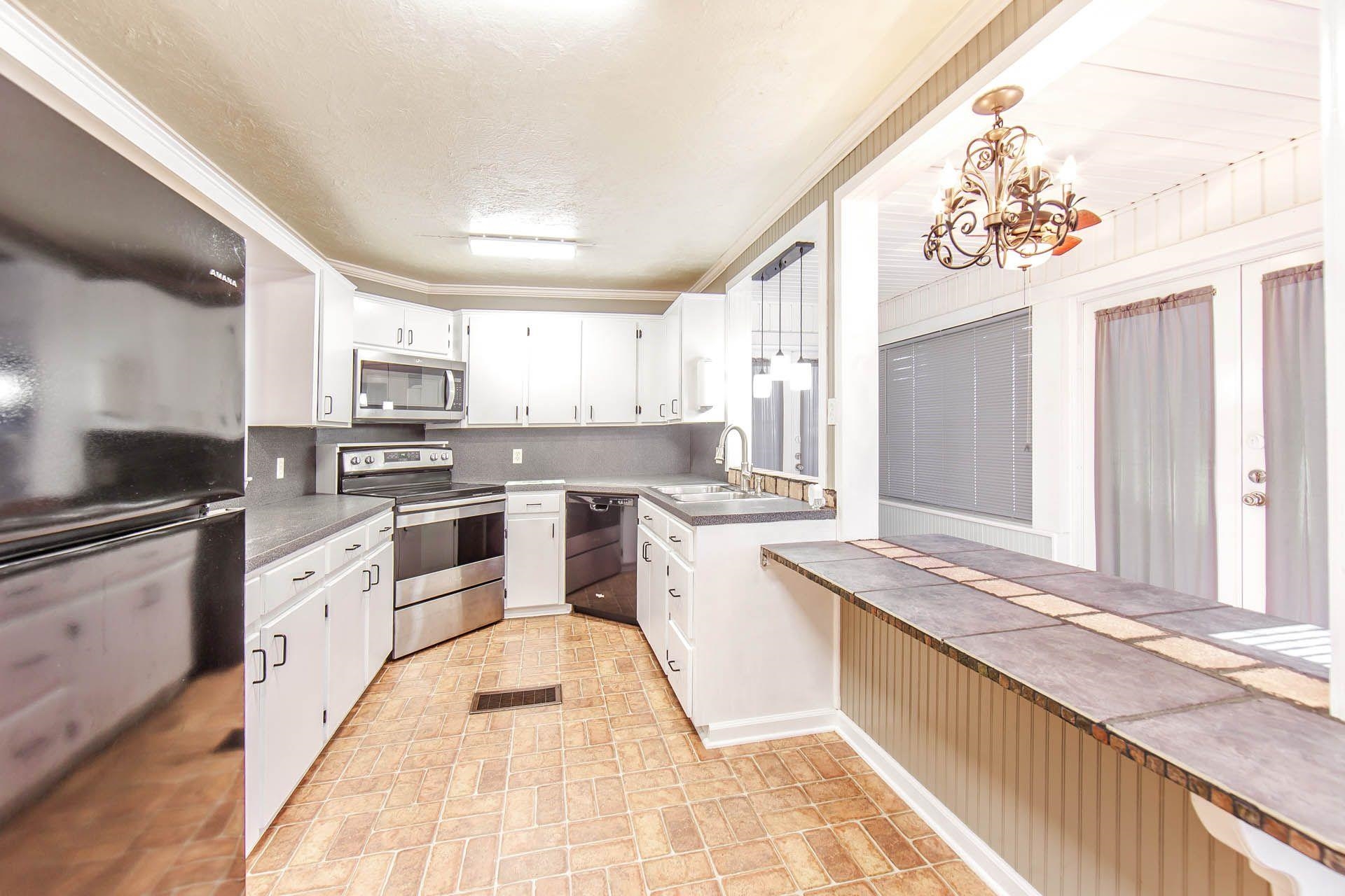 444 Chester Lee Street