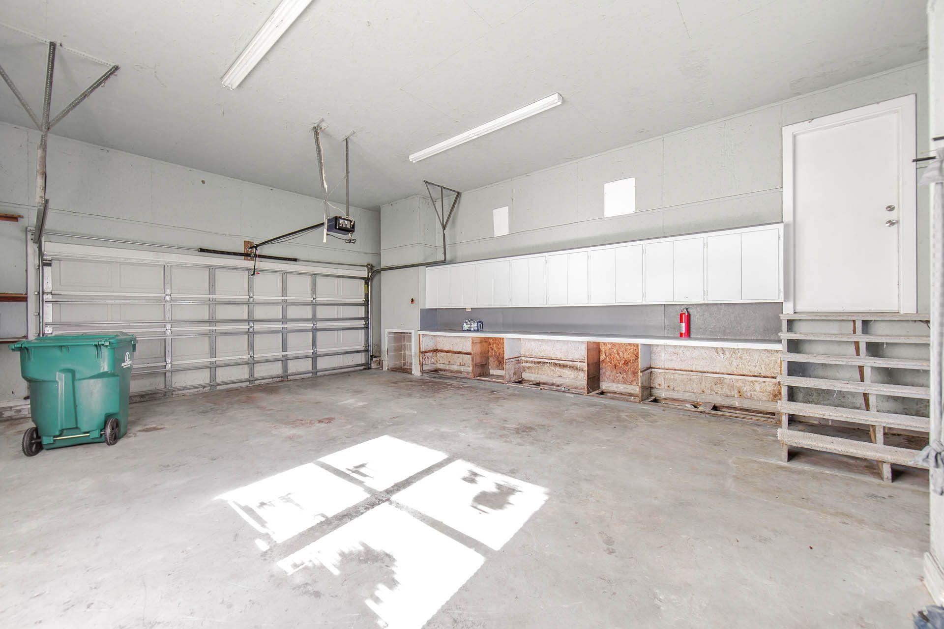 444 Chester Lee Street