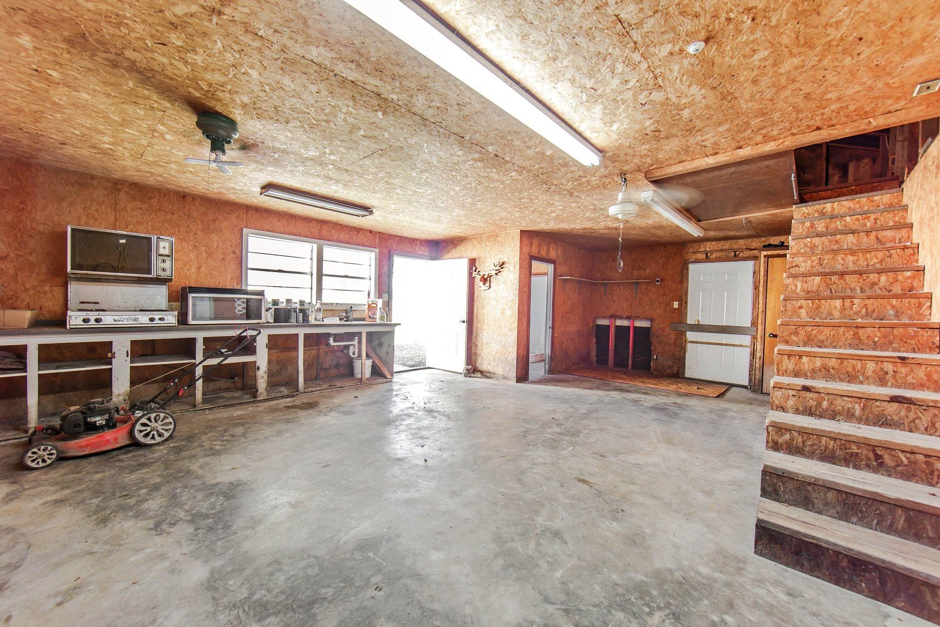 444 Chester Lee Street