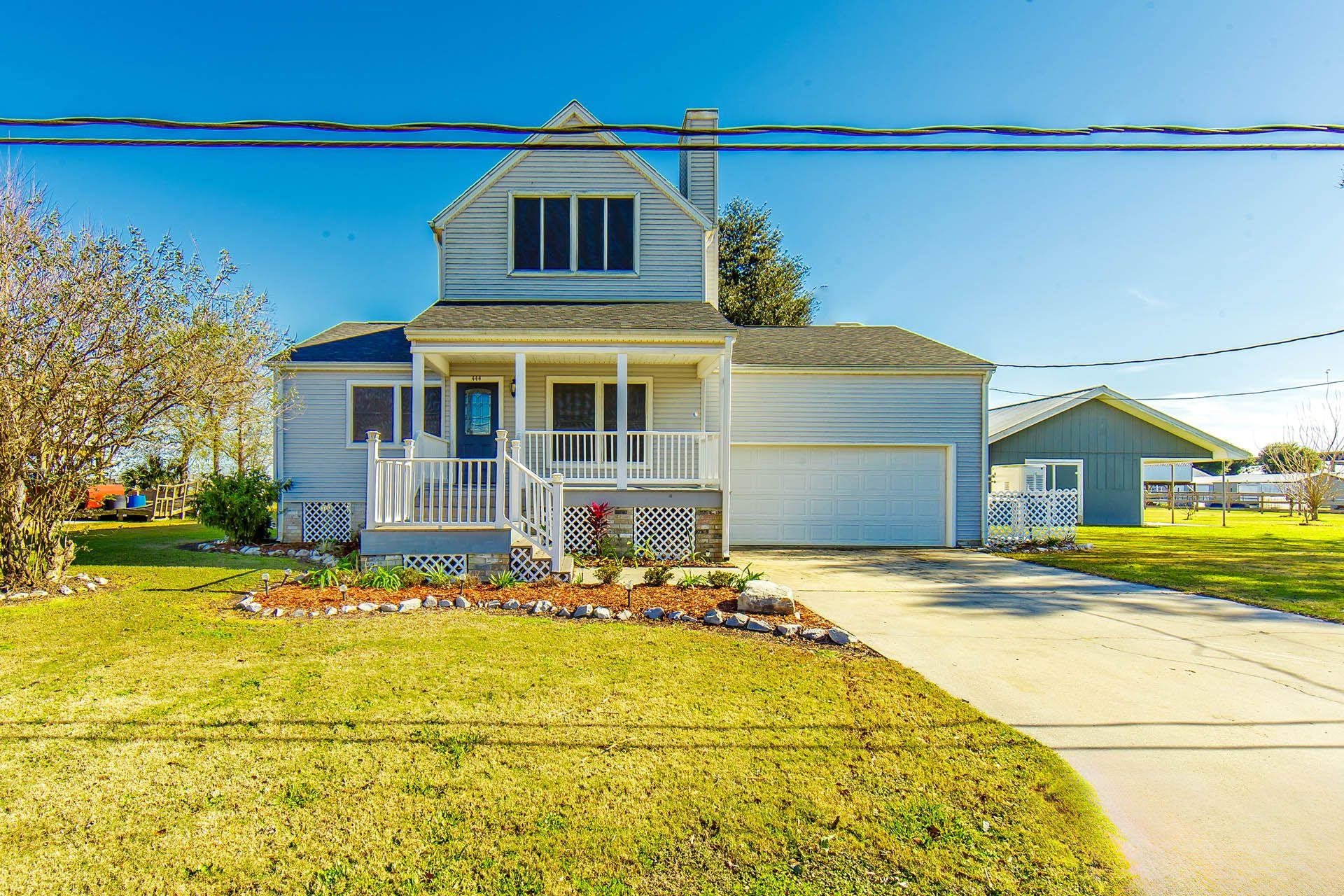 444 Chester Lee Street