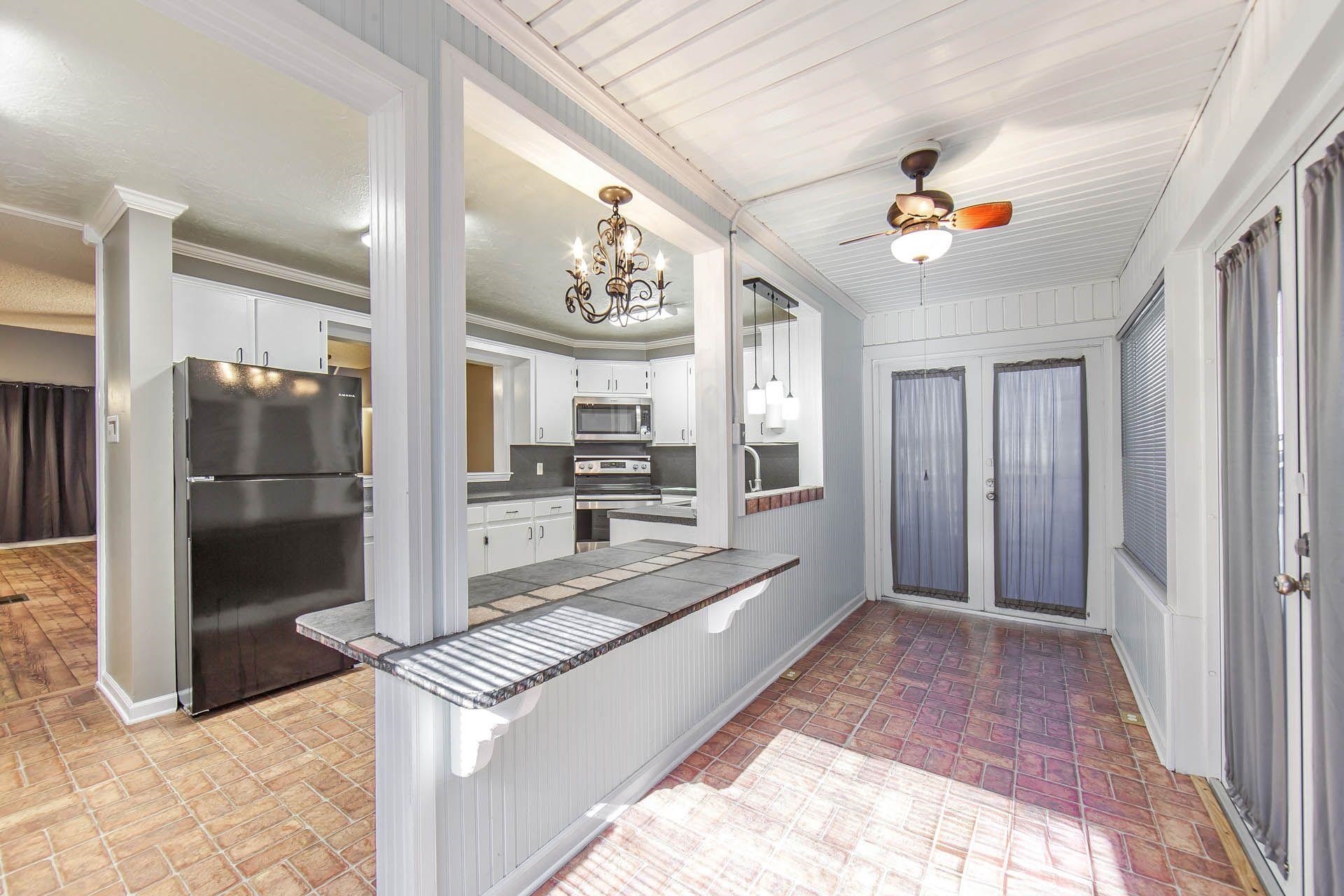 444 Chester Lee Street