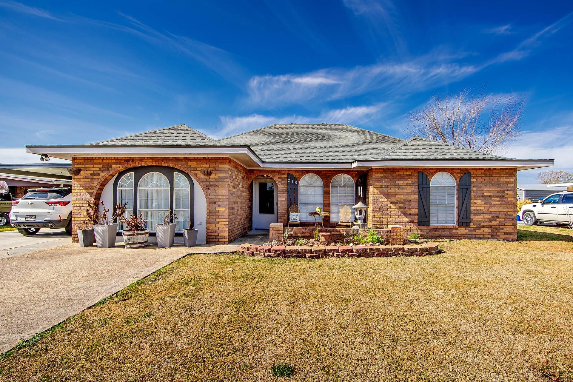 210 St Agnes Drive