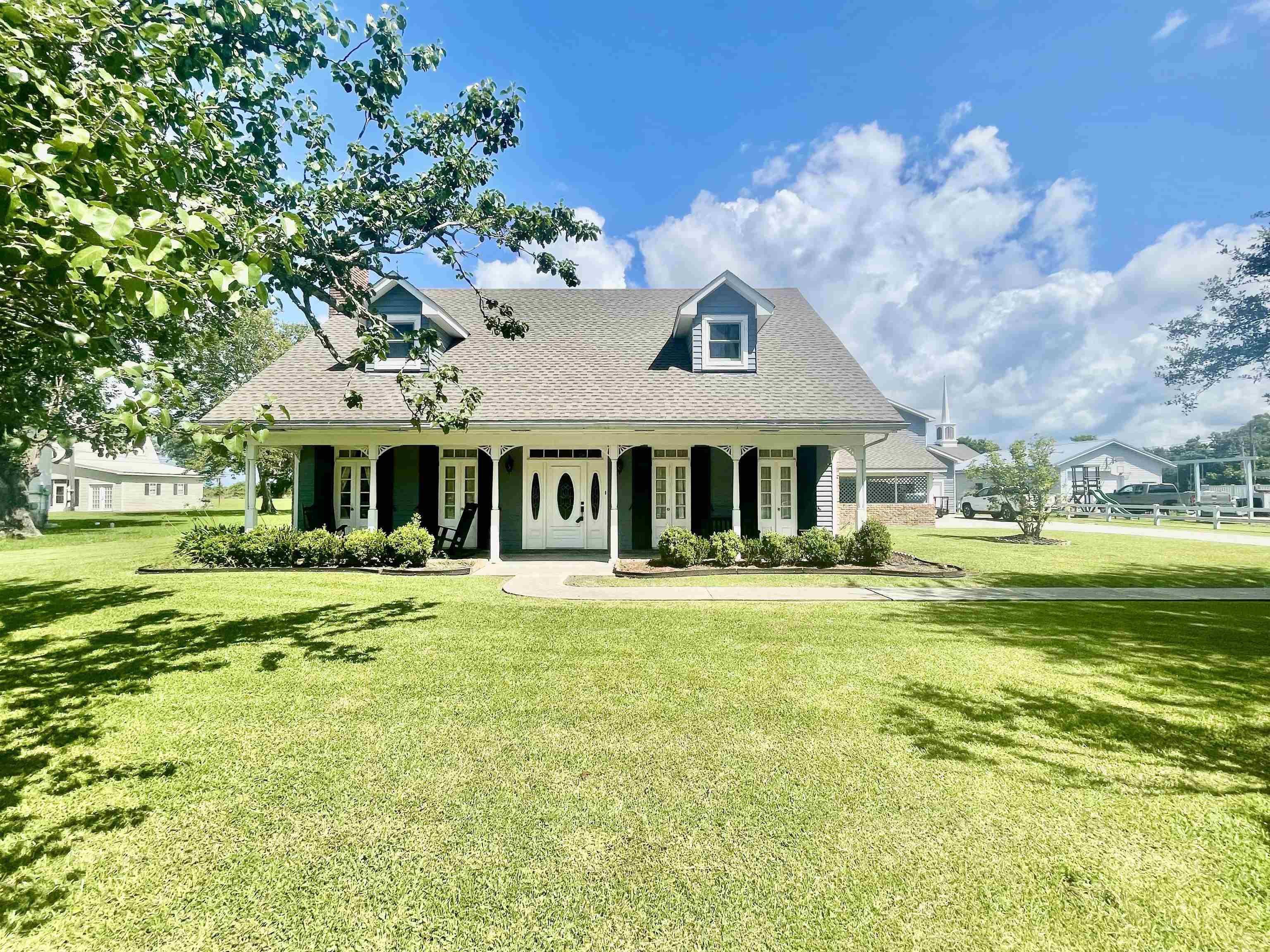 104 Talbot Dr