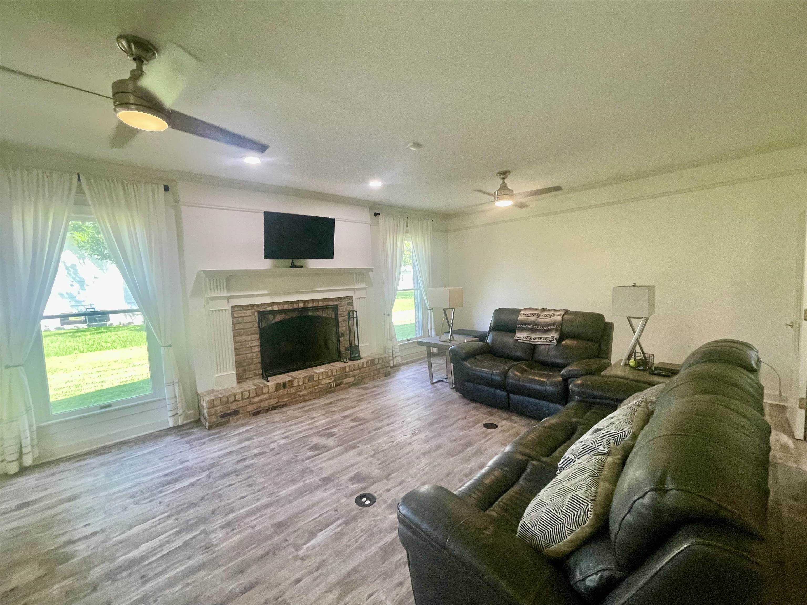 104 Talbot Dr