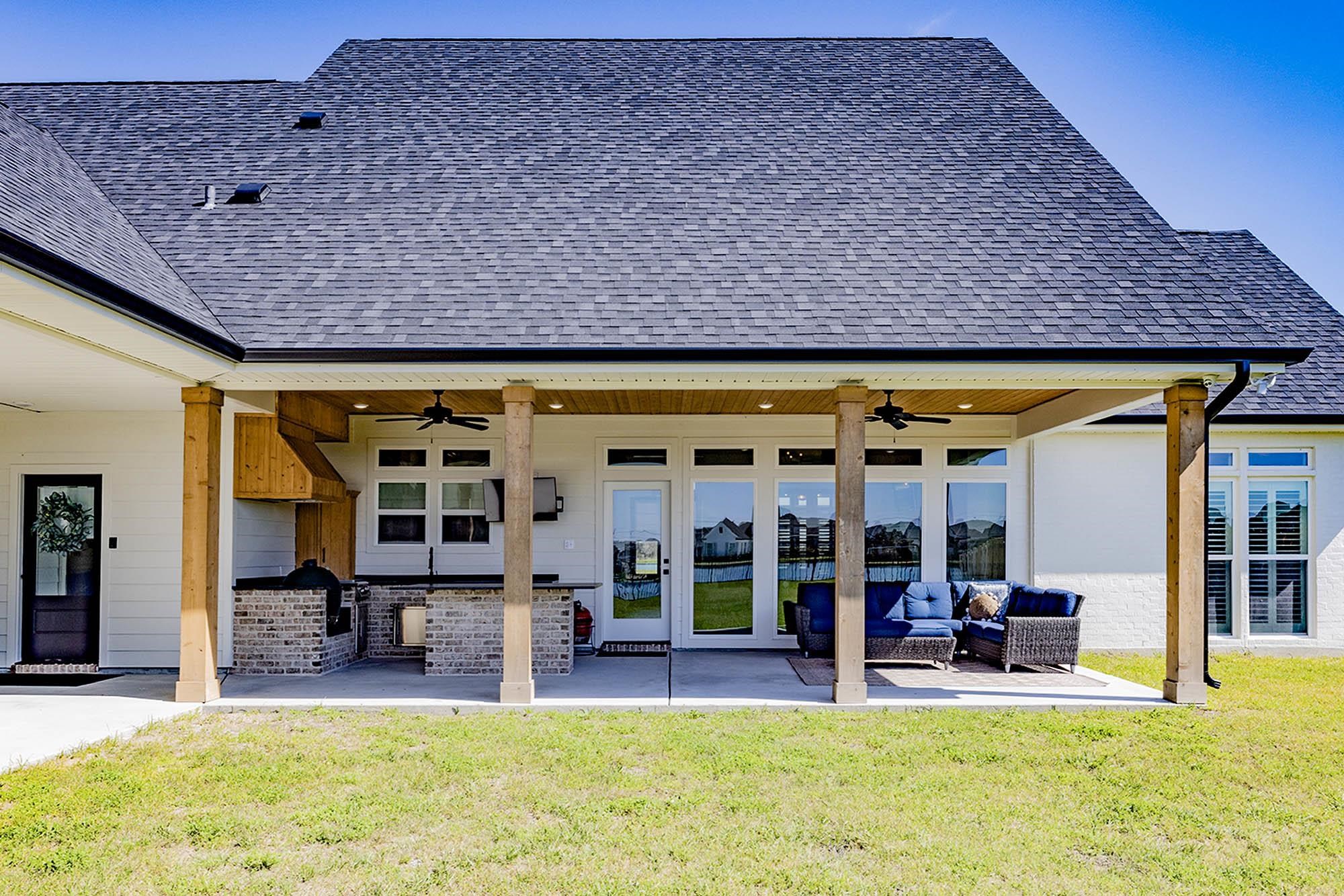 240 Waterford Dr