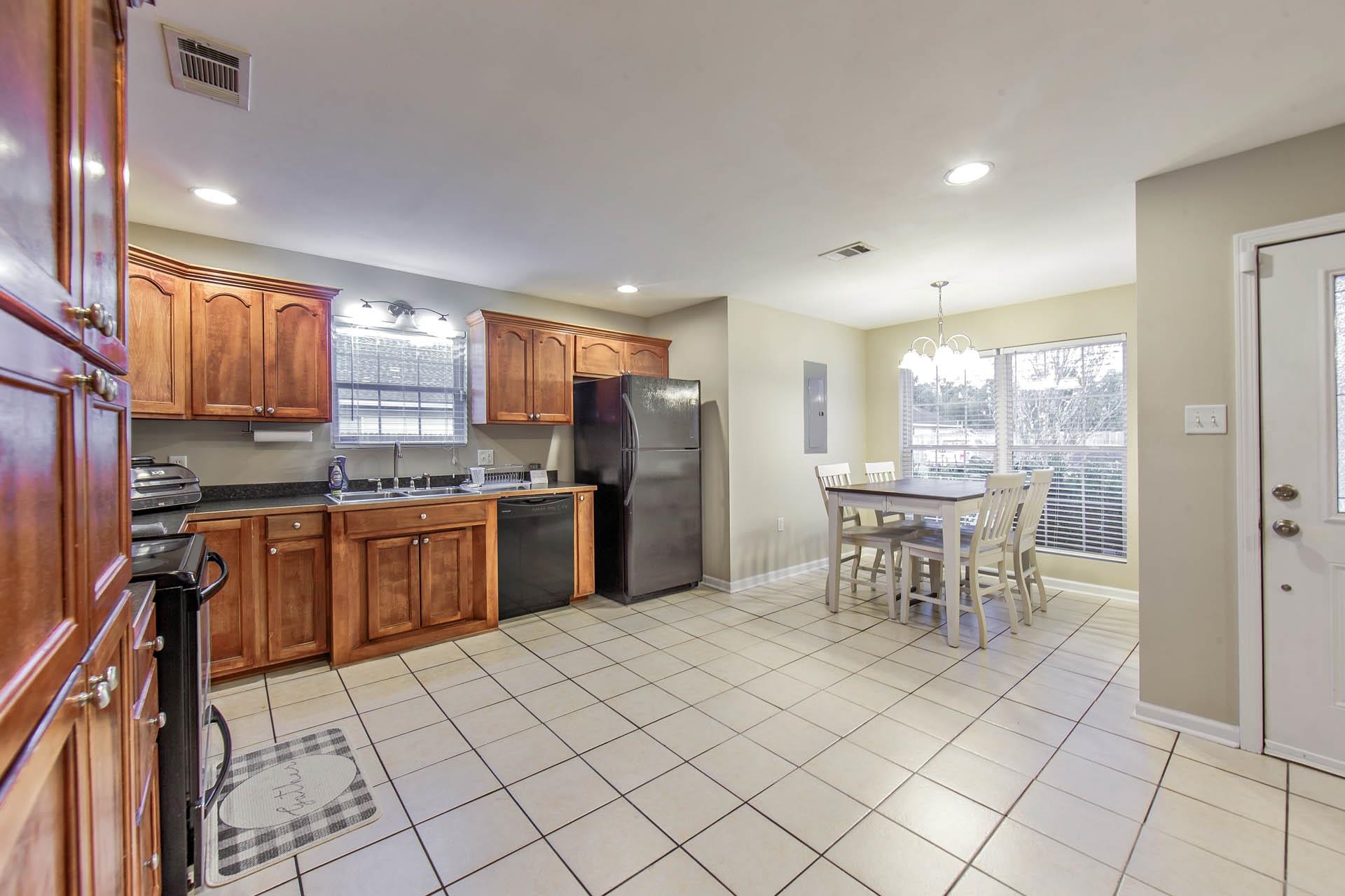 287 Jolie Oaks Blvd