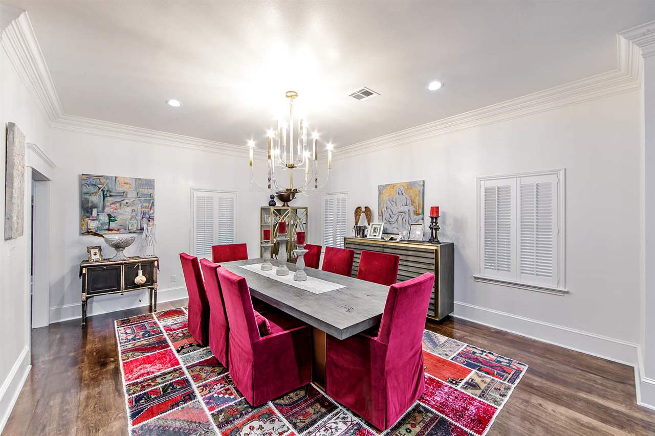 401 Oak Alley Dr
