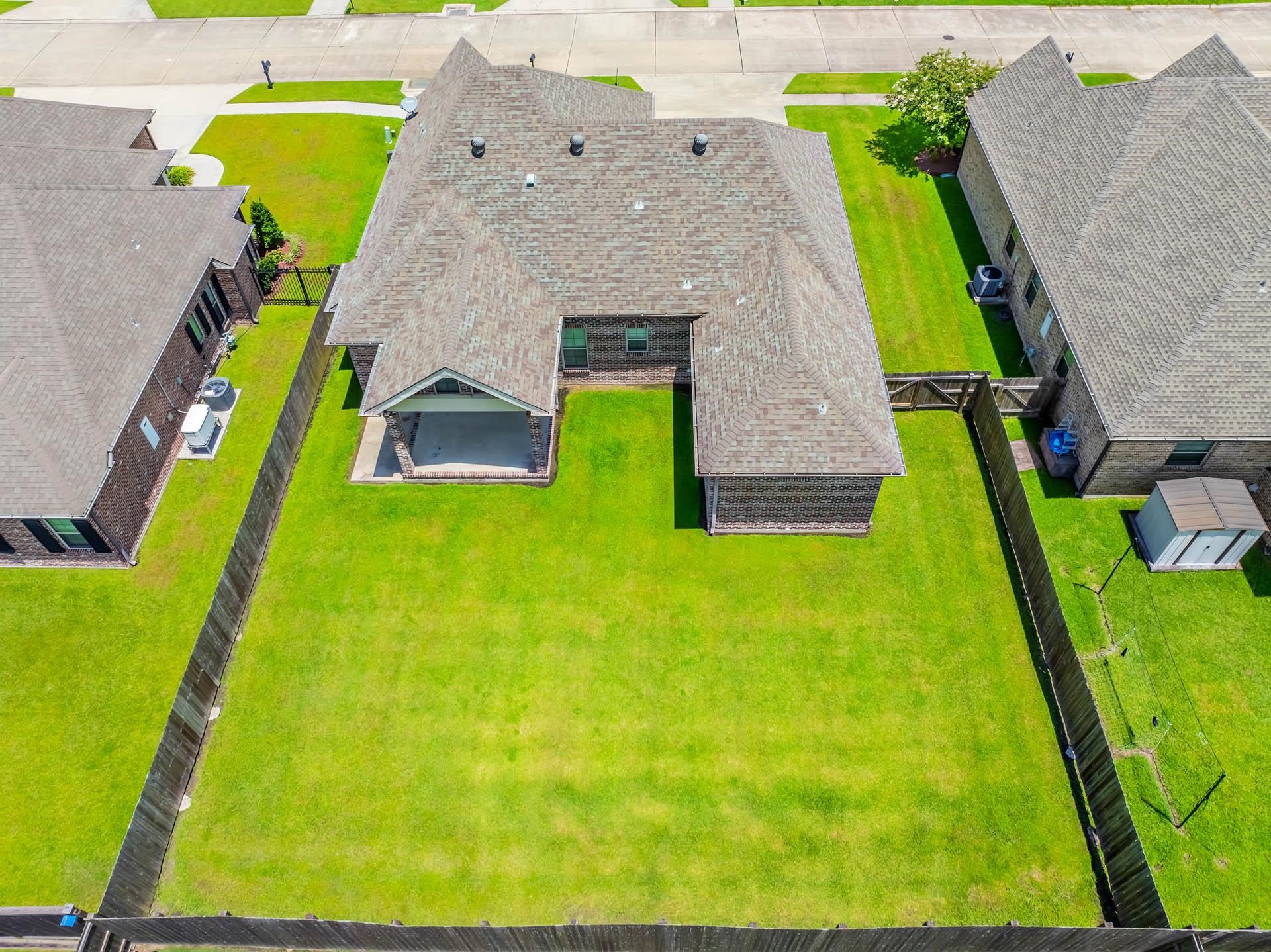 661 Lancaster Dr