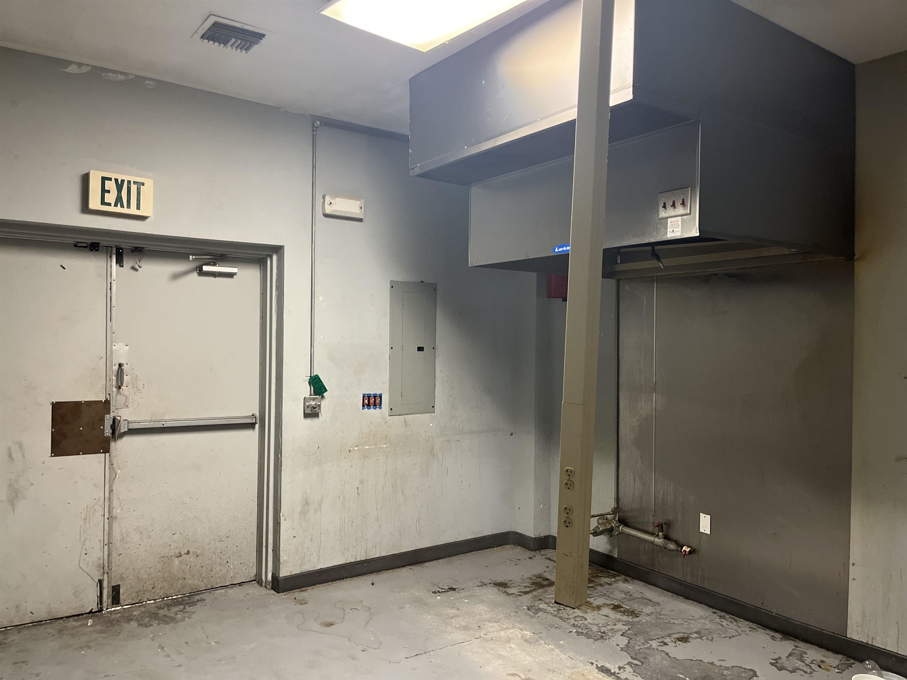 500 Corporate Drive # R Unit: #P,Q,R