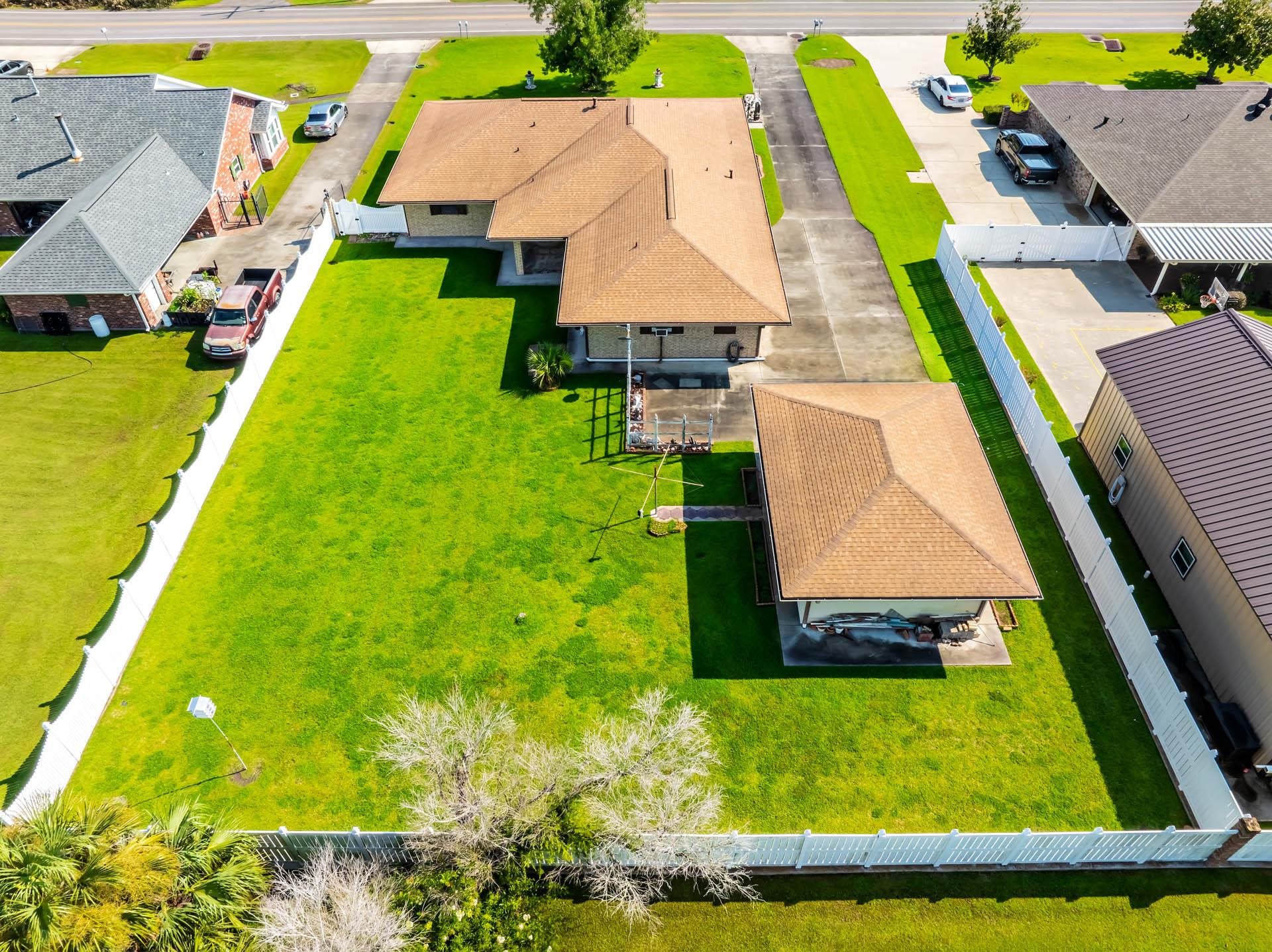 4018 Country Drive