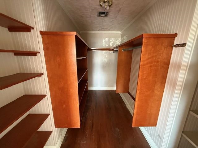 225 North Van Avenue