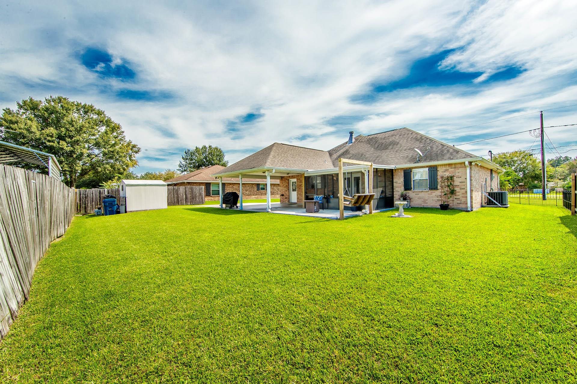 702 Oak Lane