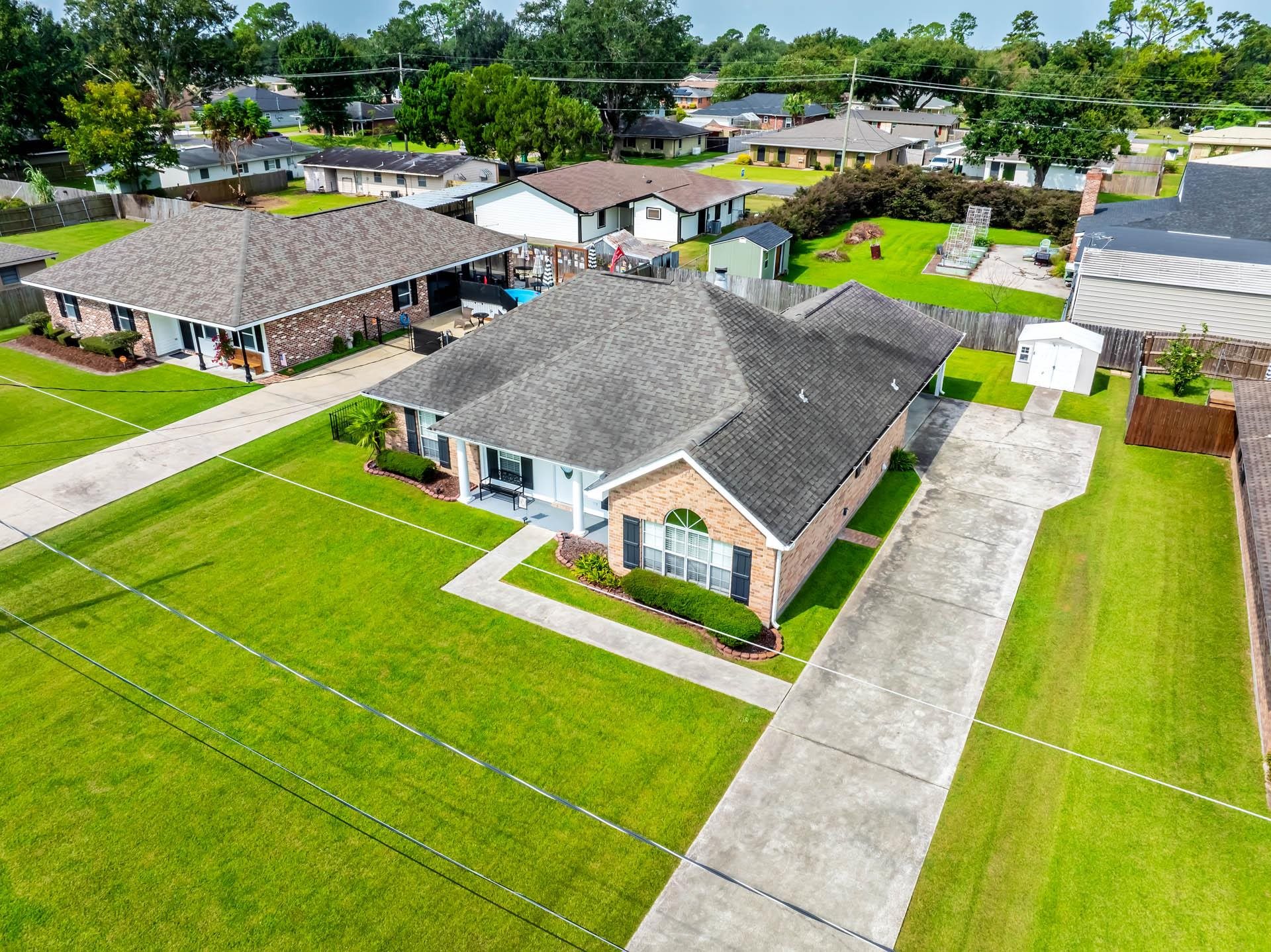 702 Oak Lane