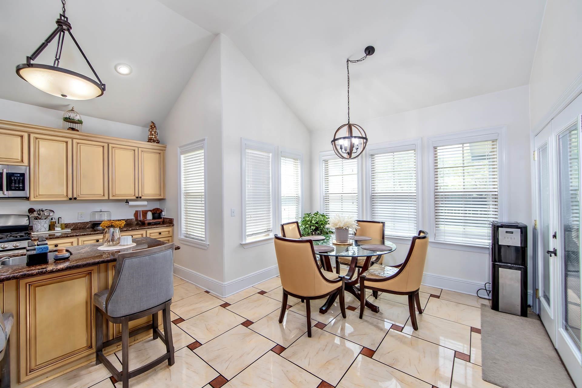 310 Lakewood Dr