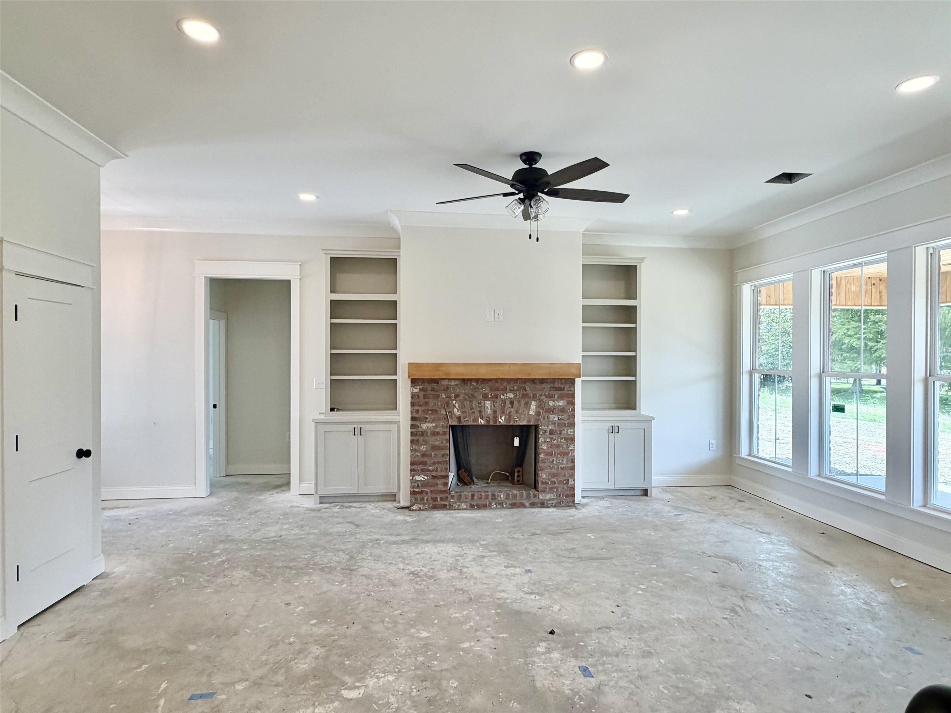 204 Newsom Dr