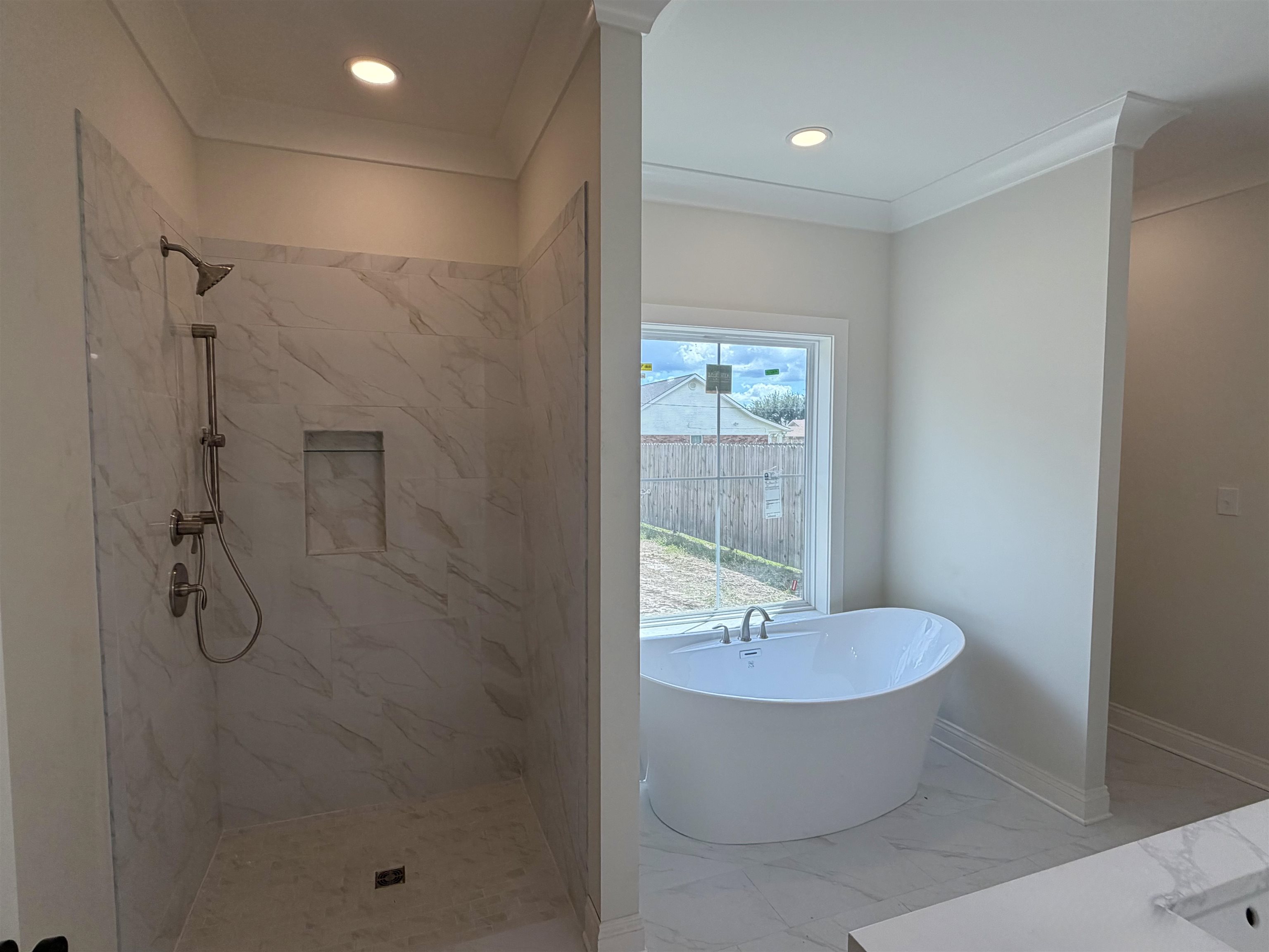 204 Newsom Dr