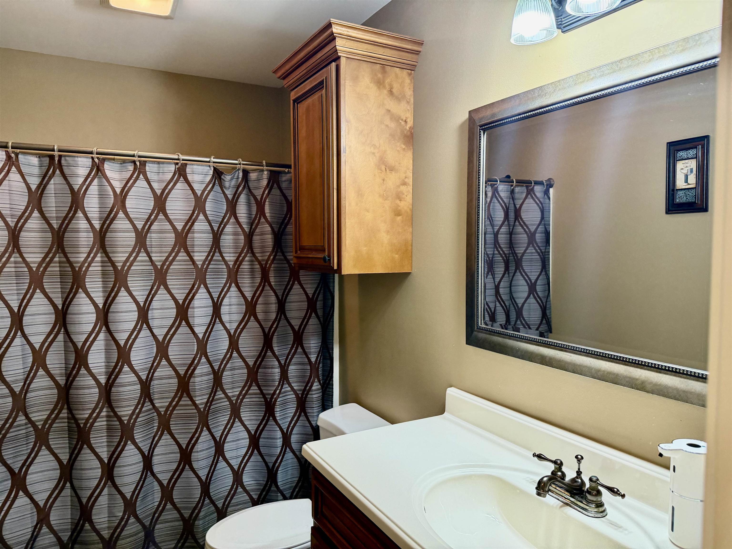 169 Landmark Dr # 1 Unit: #1