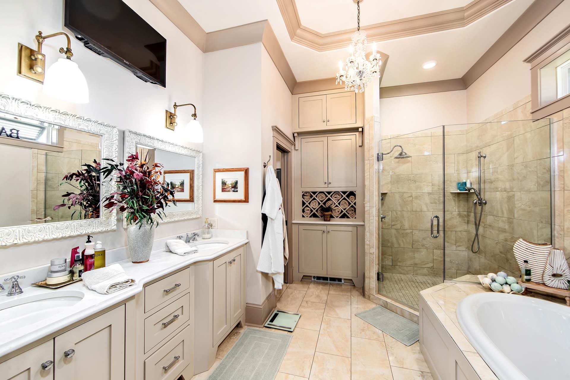 616 Grove St # 1 Unit: #1