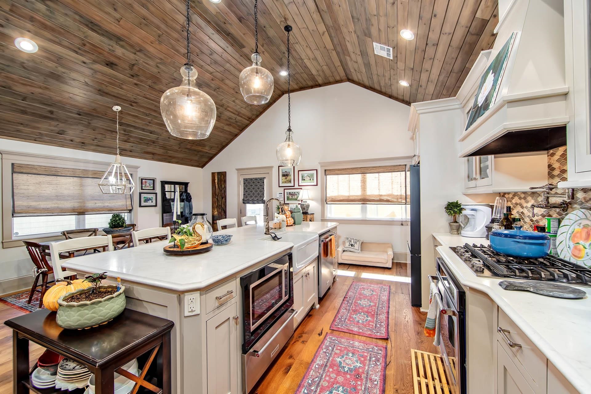 616 Grove St # 1 Unit: #1