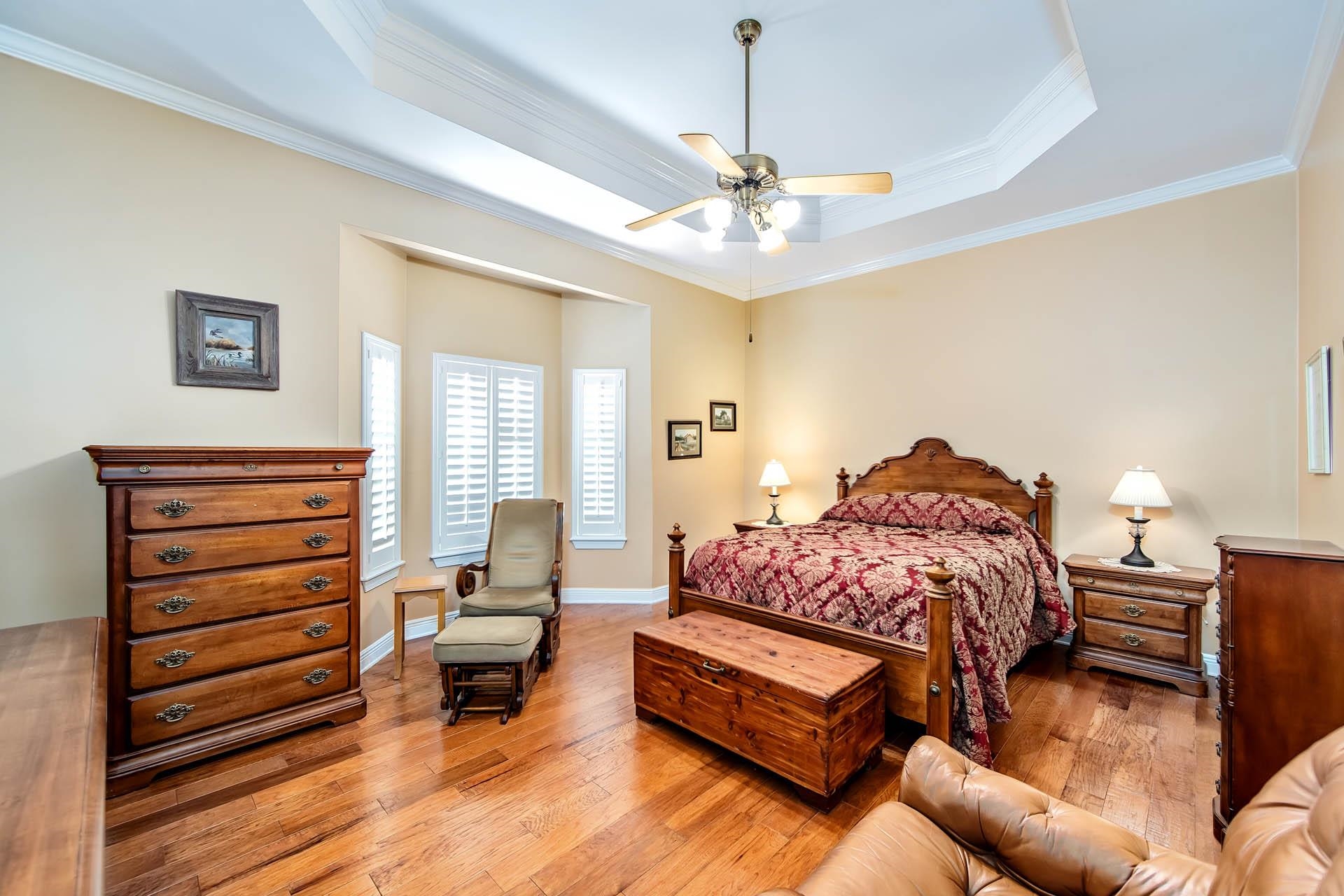 208 Comanche Dr