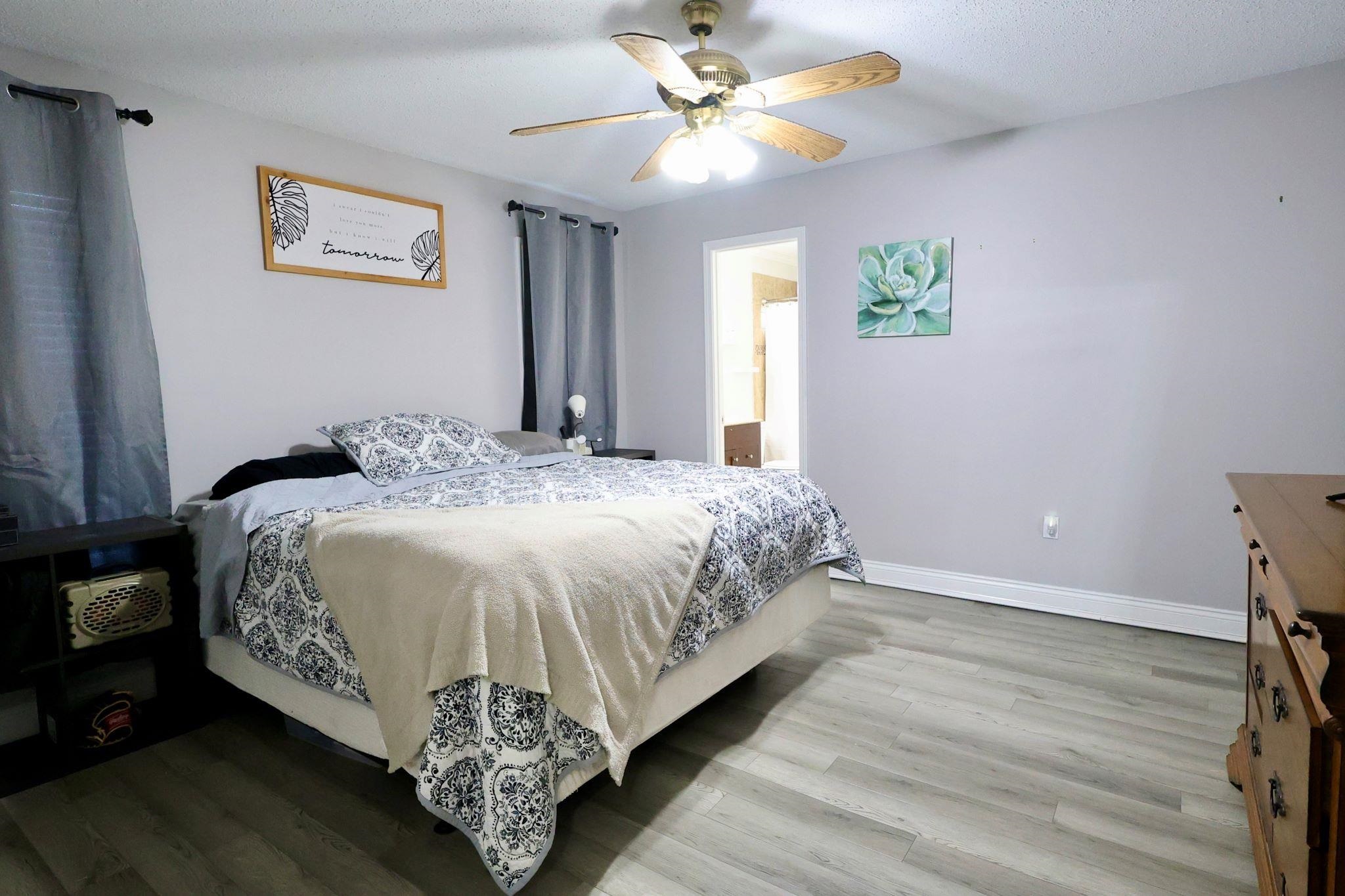 316 Louis Dr