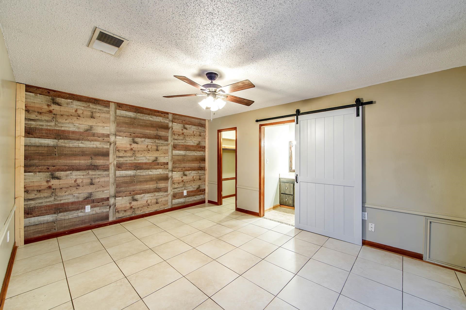 605 Westview Drive