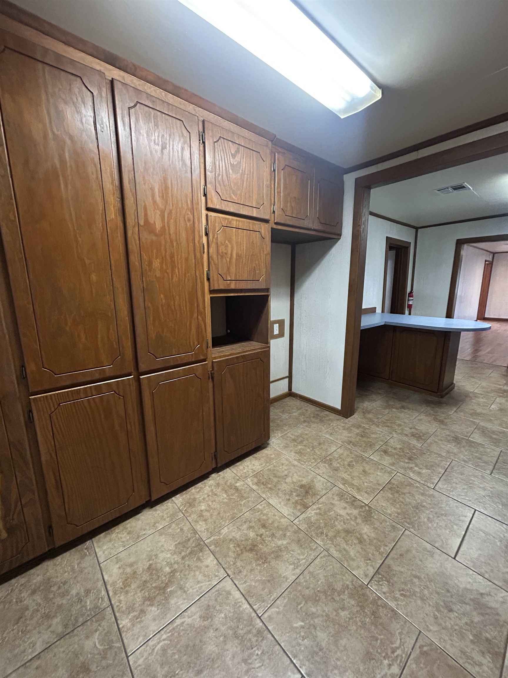 1221 Honduras Street