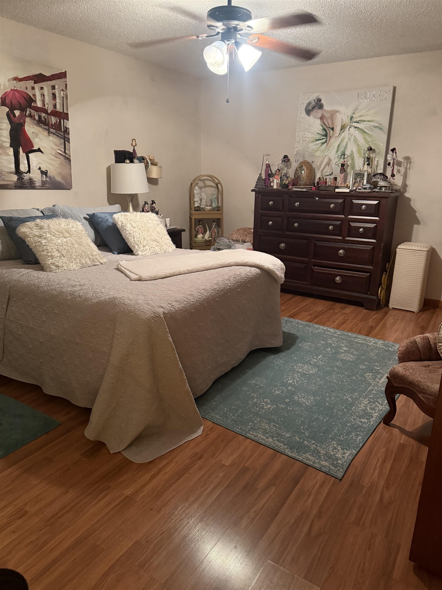 302 North Moss Drive