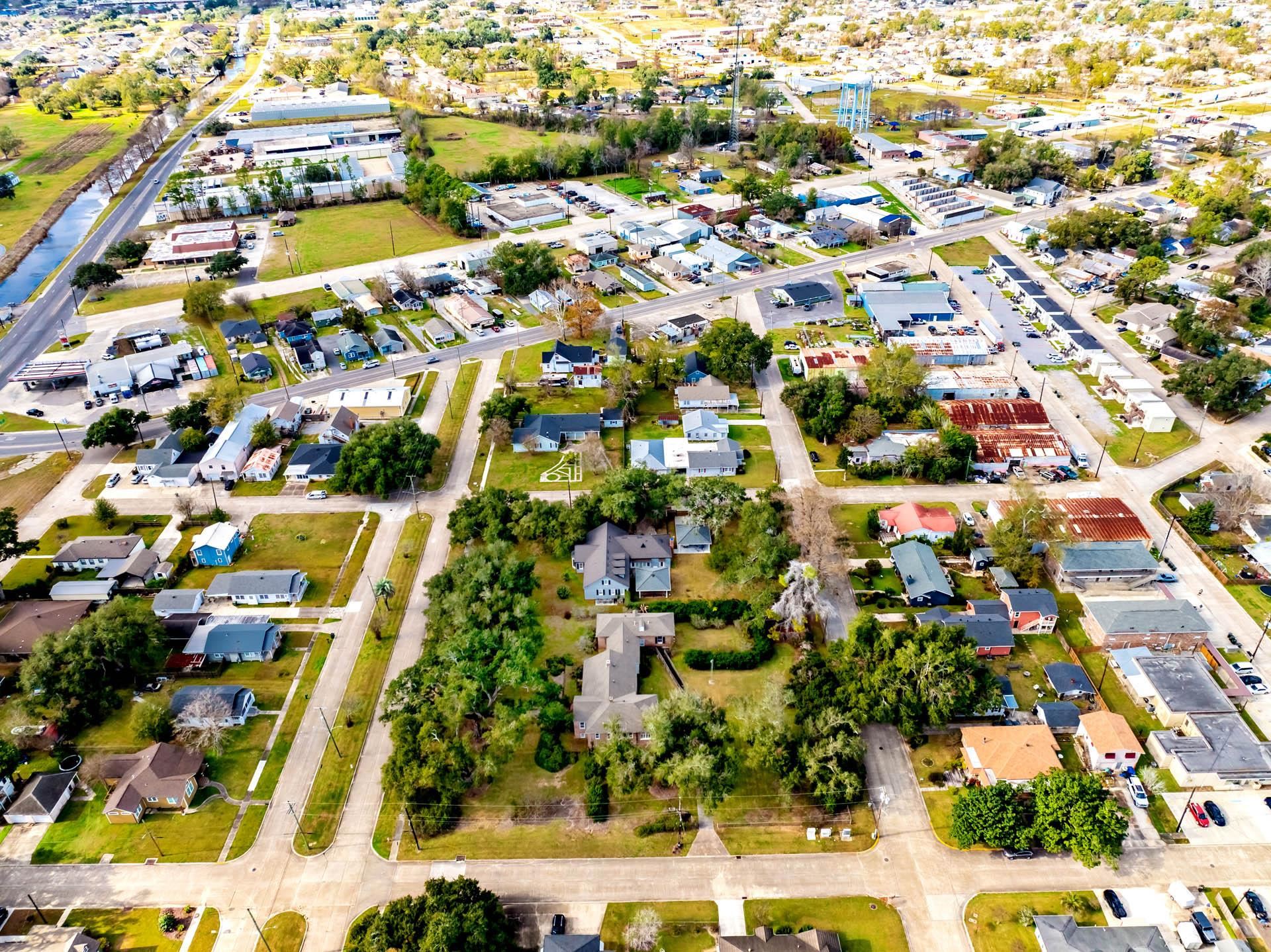 325 Crescent Boulevard