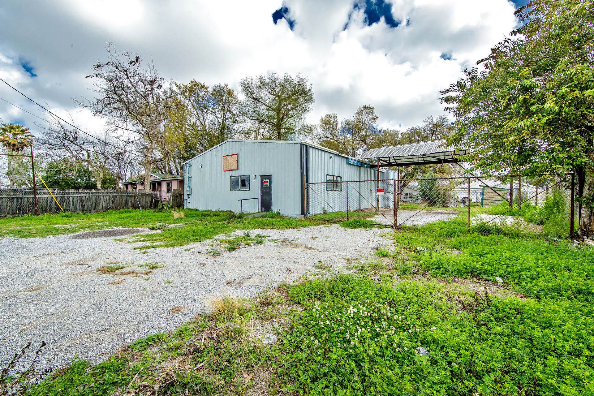 1125 Barataria Ave