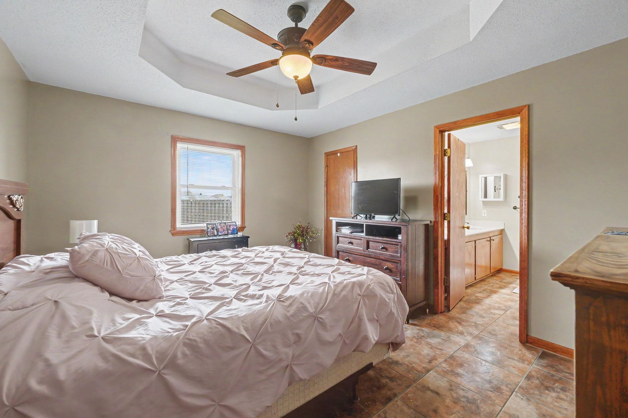 3010 Elmwood Circle