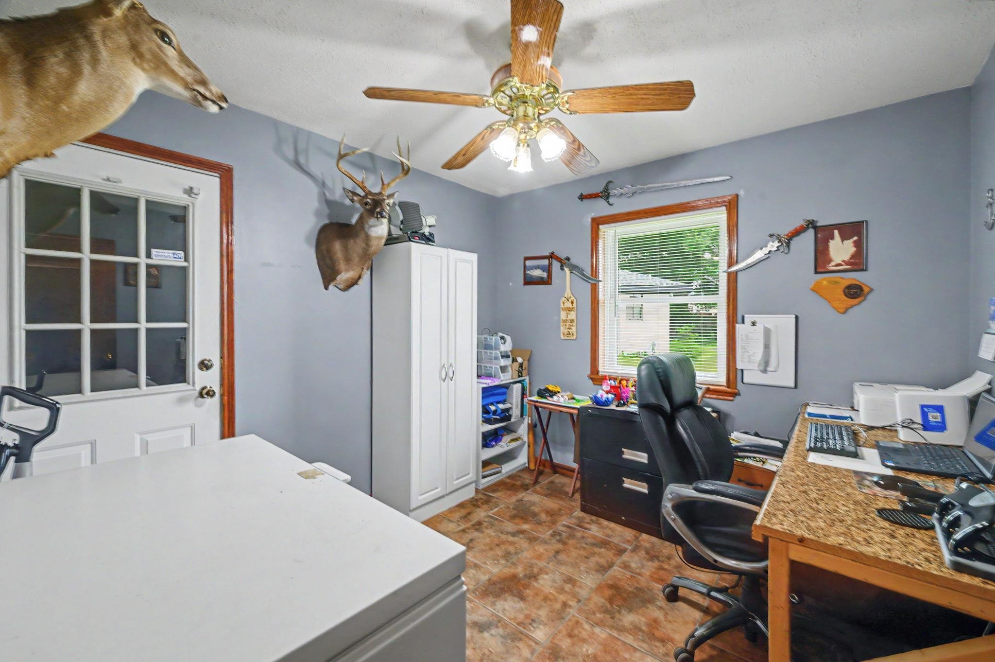 3010 Elmwood Circle