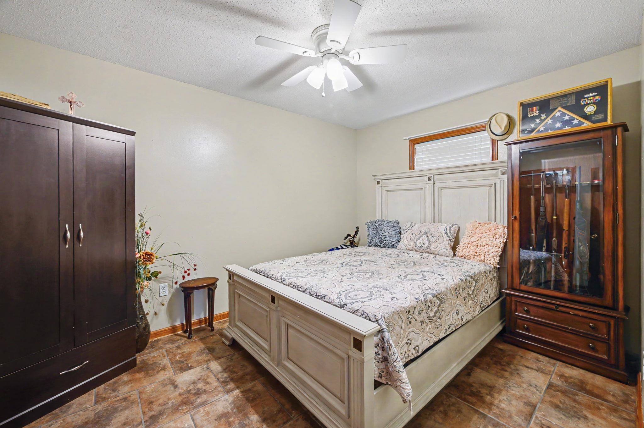 3010 Elmwood Circle