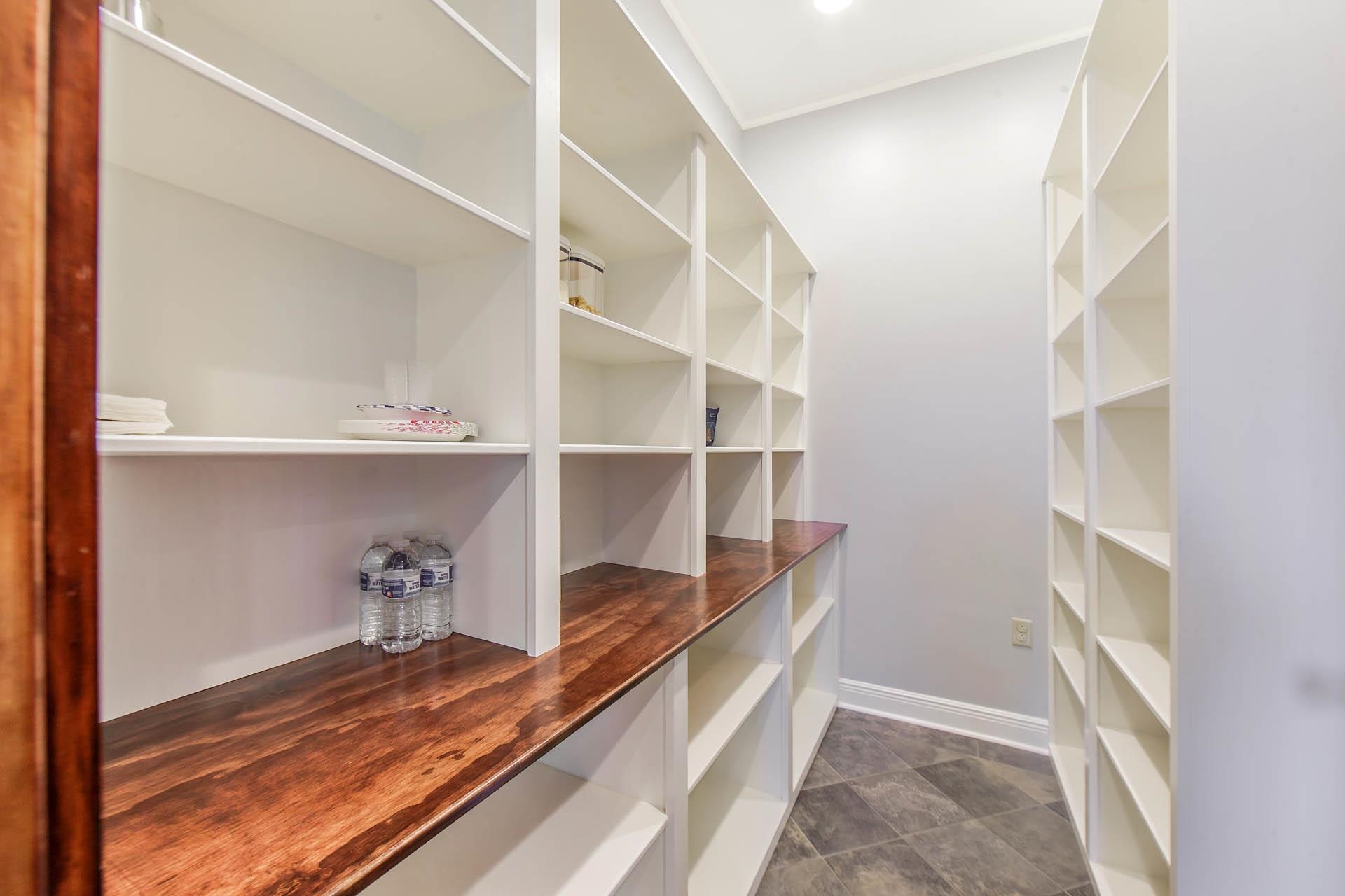 1705 Bayou Black Dr