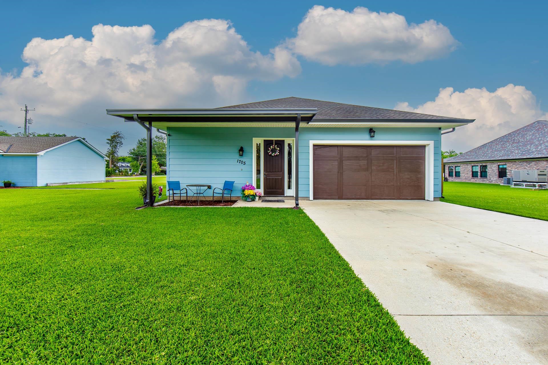 1705 Bayou Black Dr