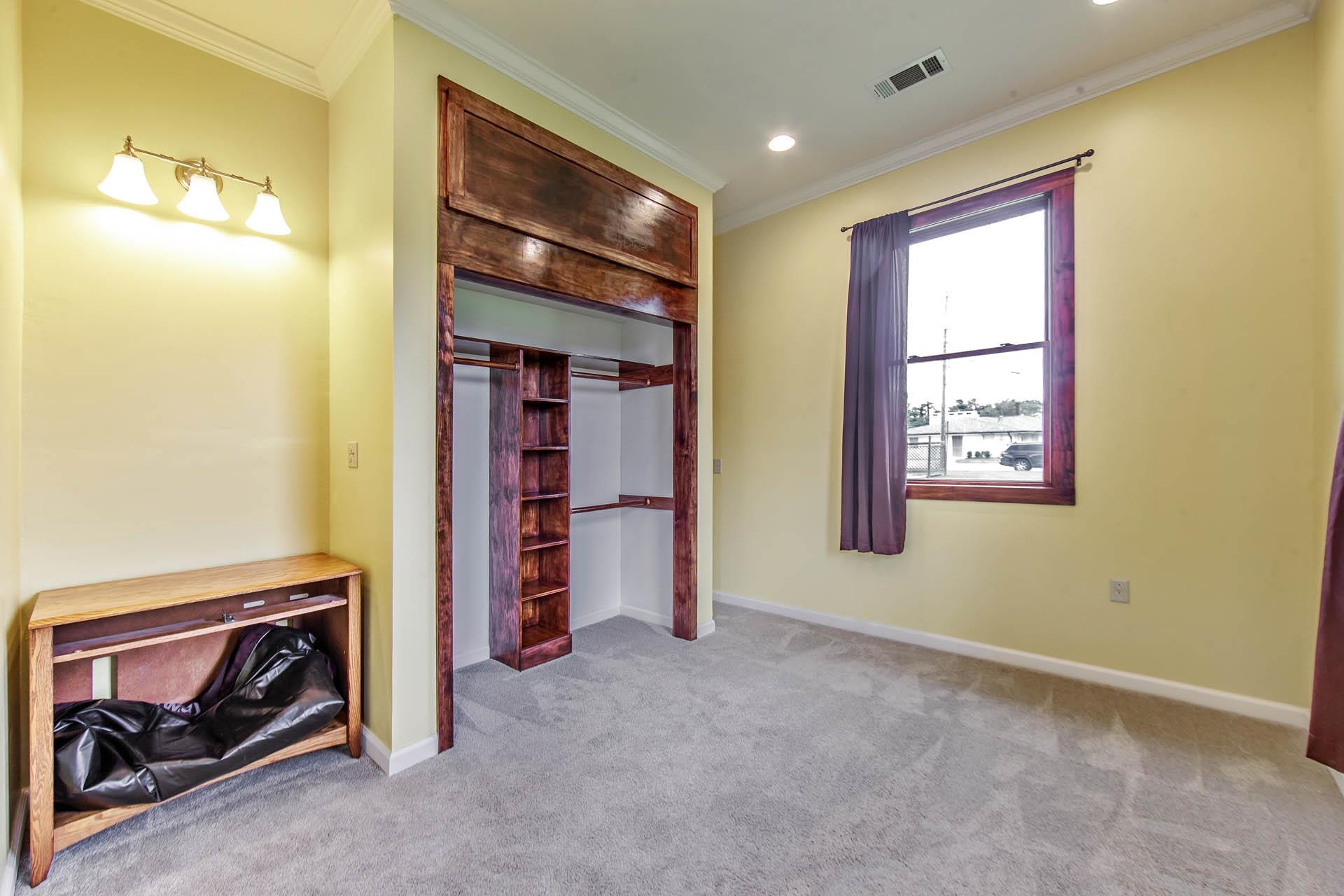 1705 Bayou Black Dr