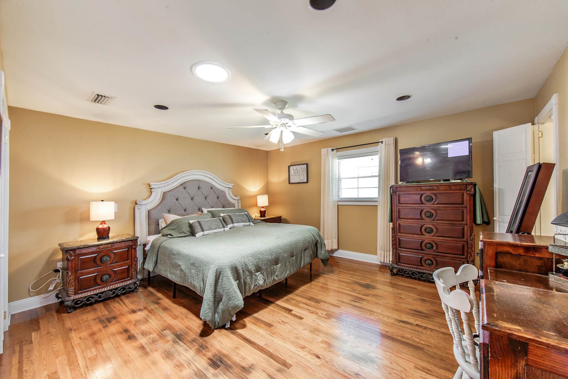 101 Bayou Bend Dr