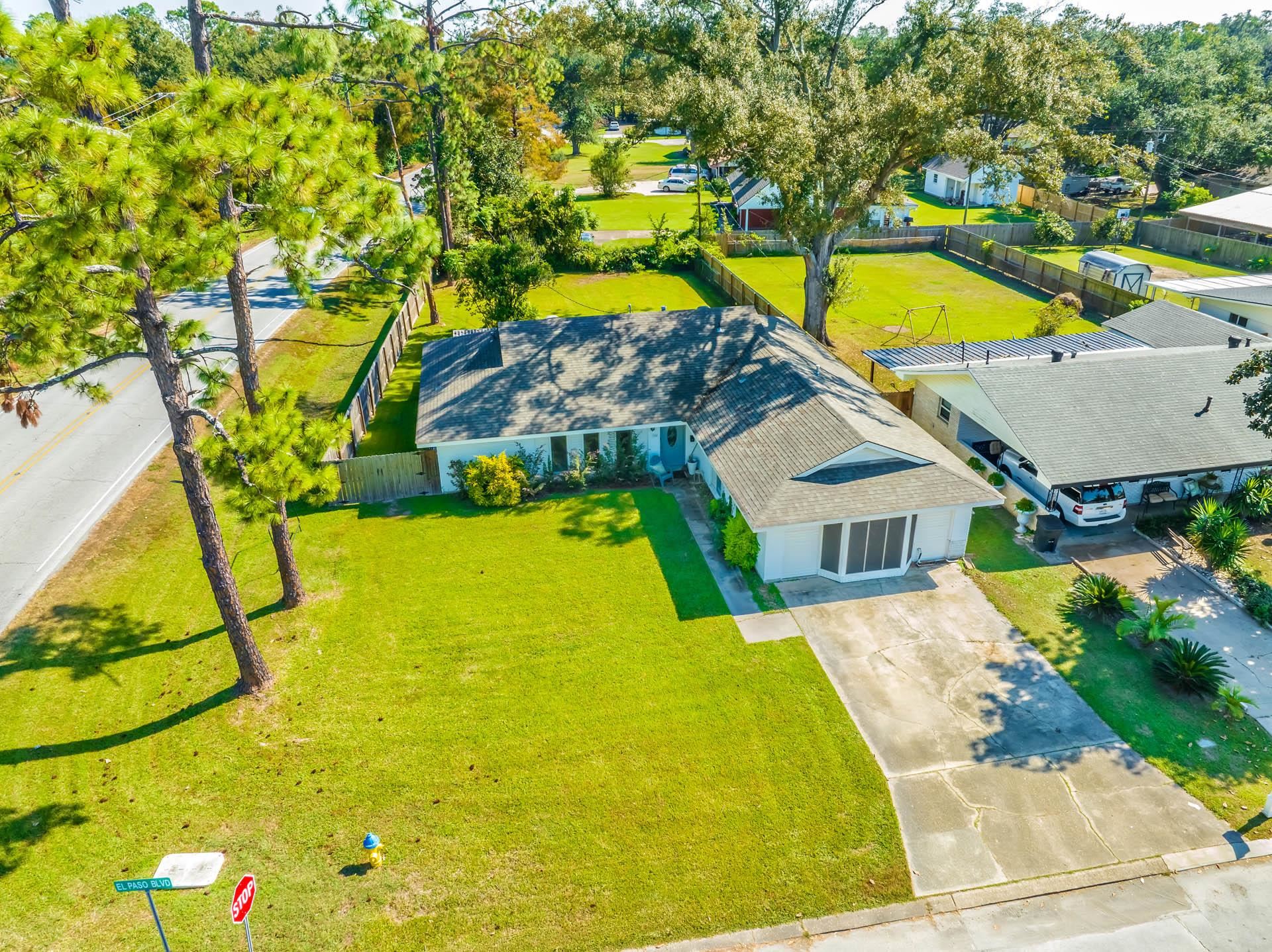 105 El Paso Boulevard