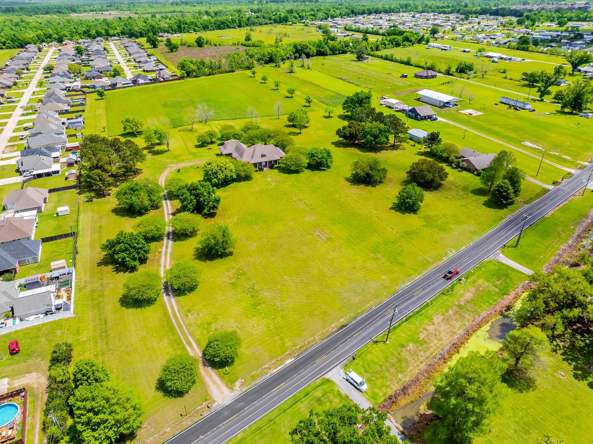 3320 Highway 316