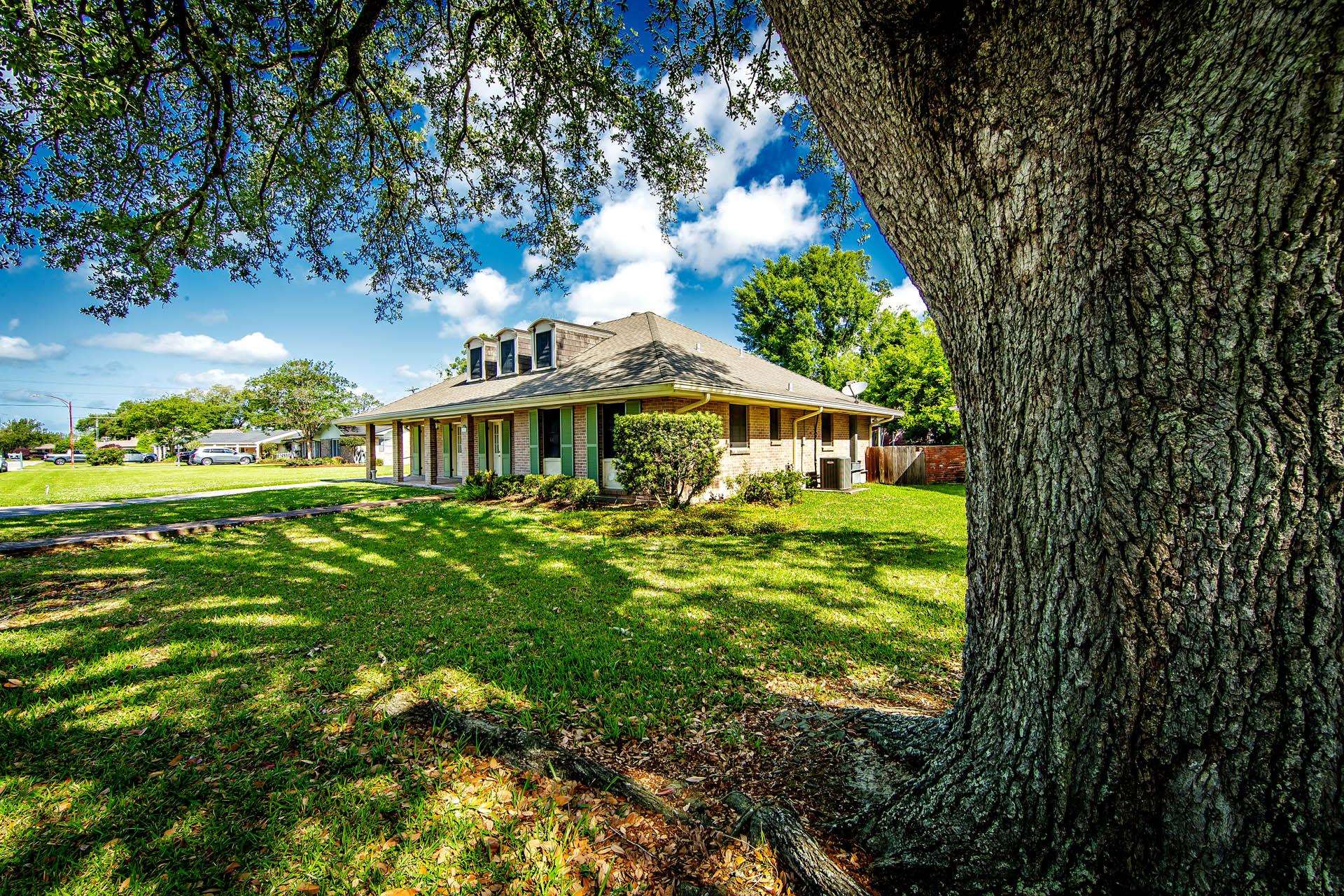 504 Winfield Boulevard