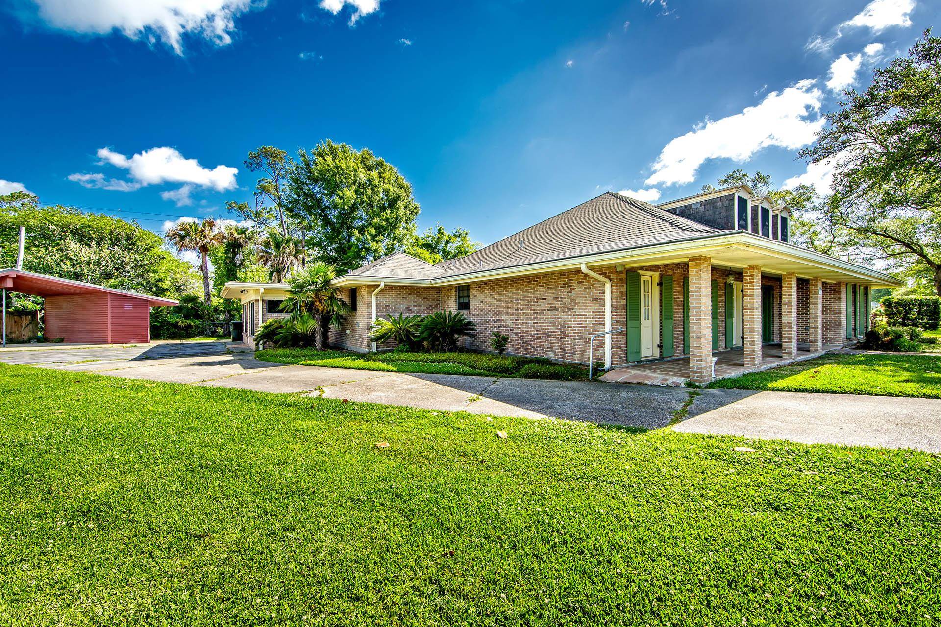 504 Winfield Boulevard