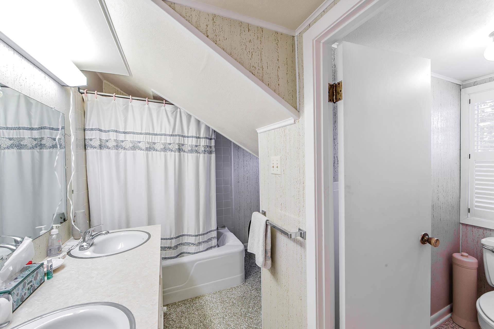 504 Winfield Boulevard