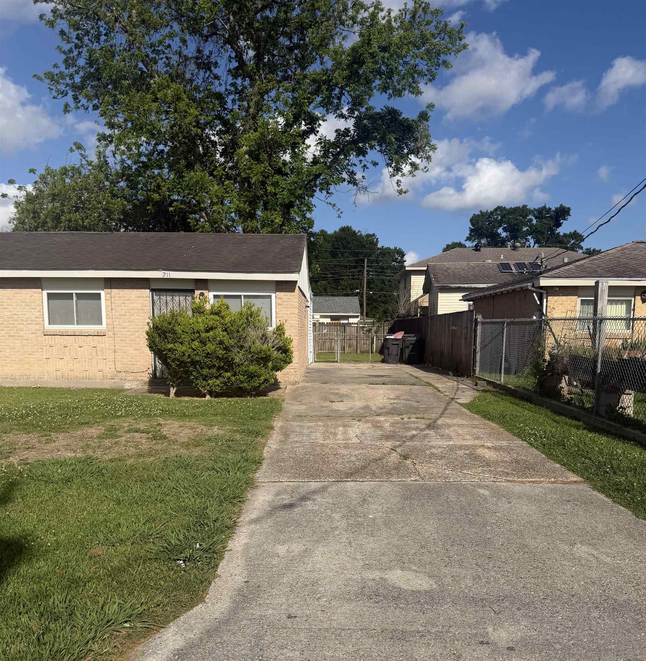 211 St Malo Street
