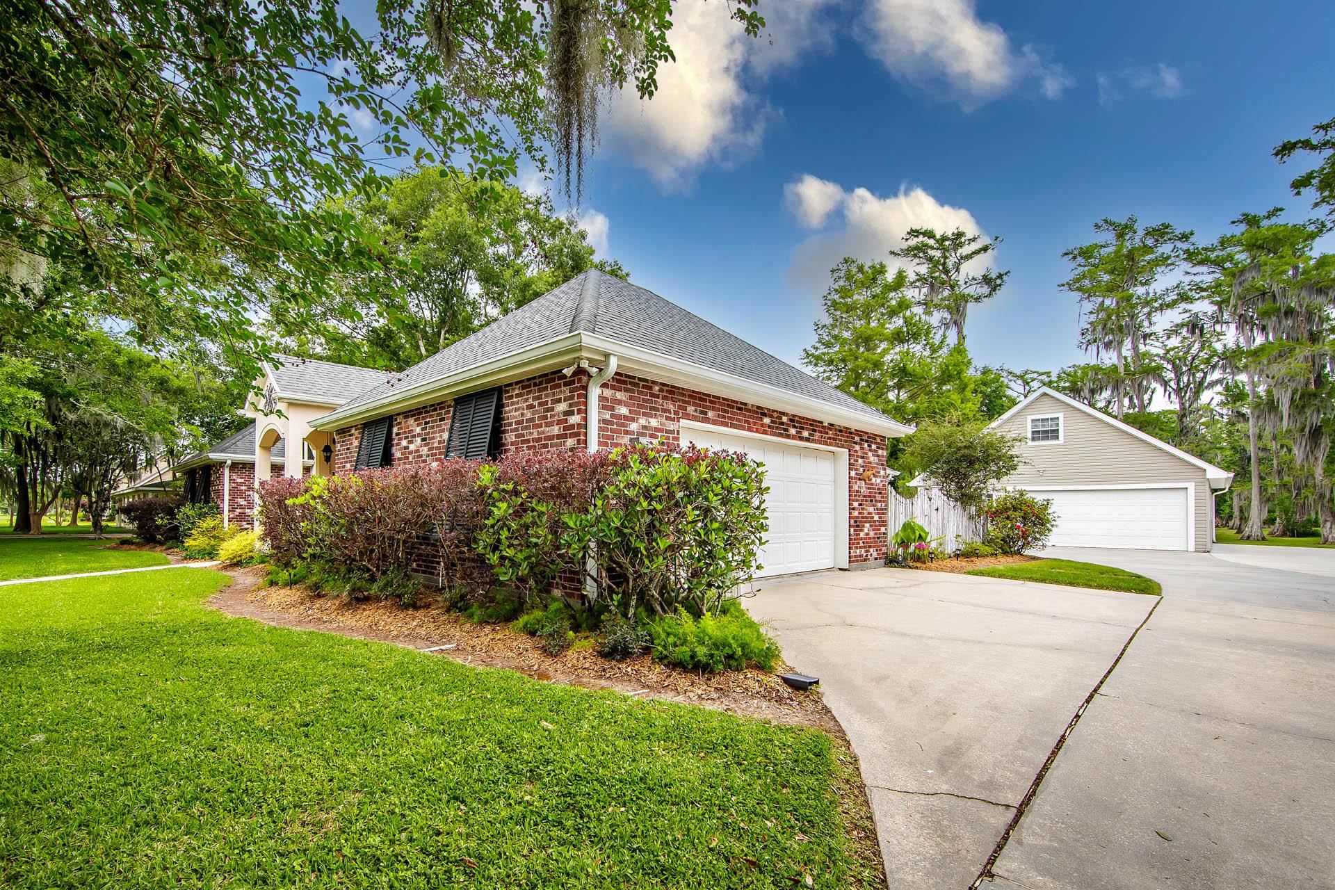 207 Ouiski Bayou Drive