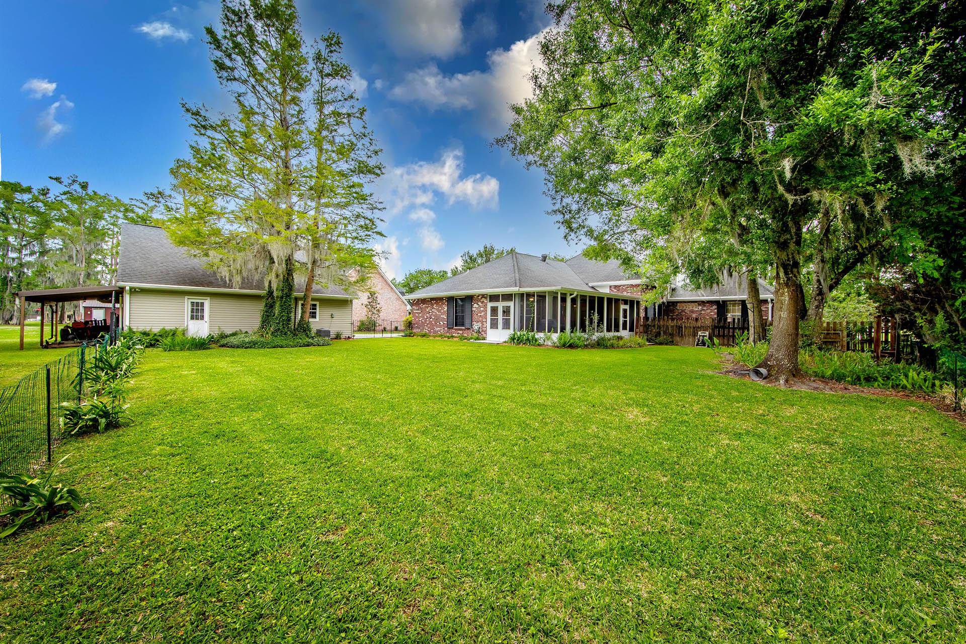 207 Ouiski Bayou Drive