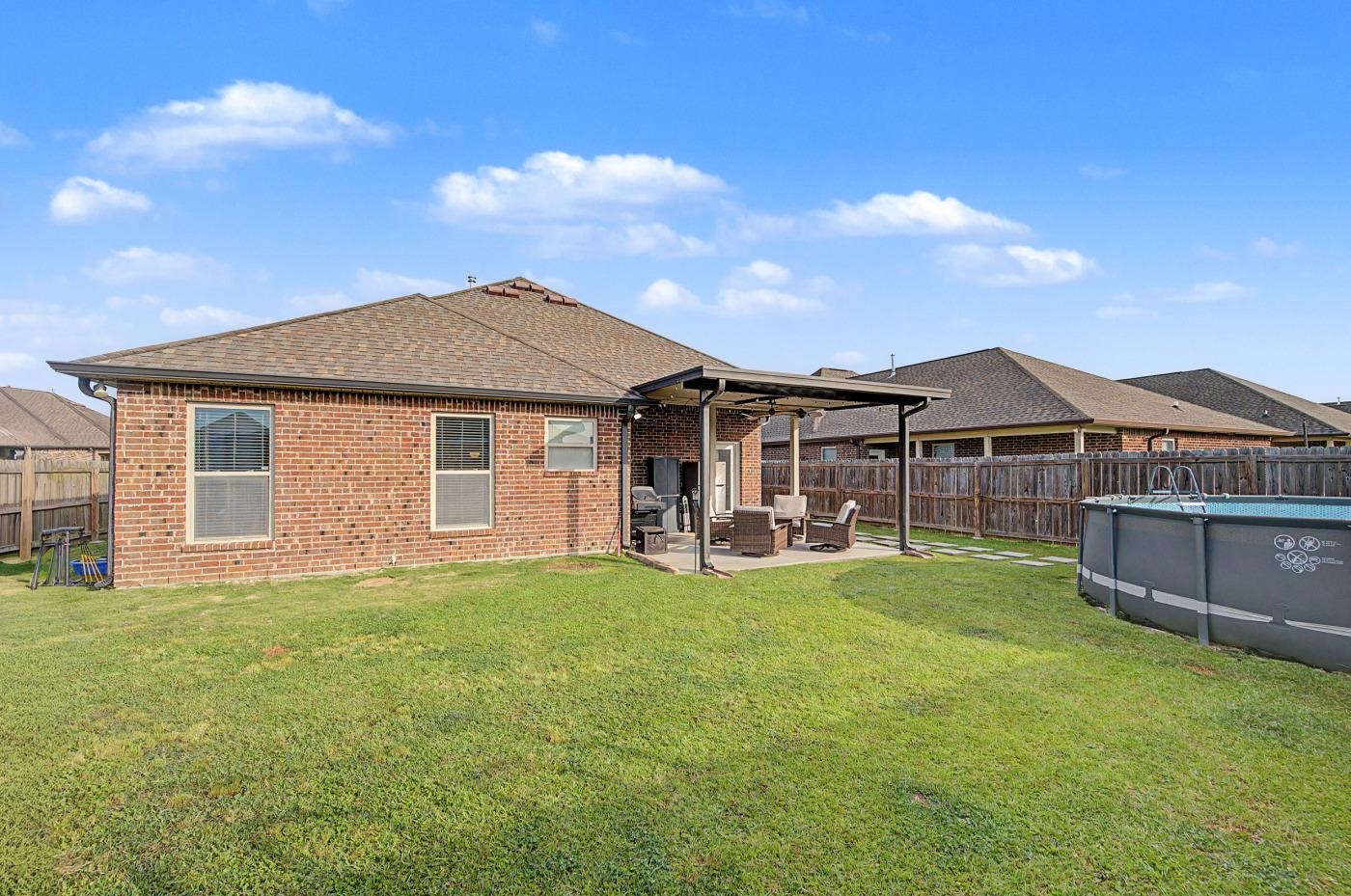 110 Hickory Knoll Ave