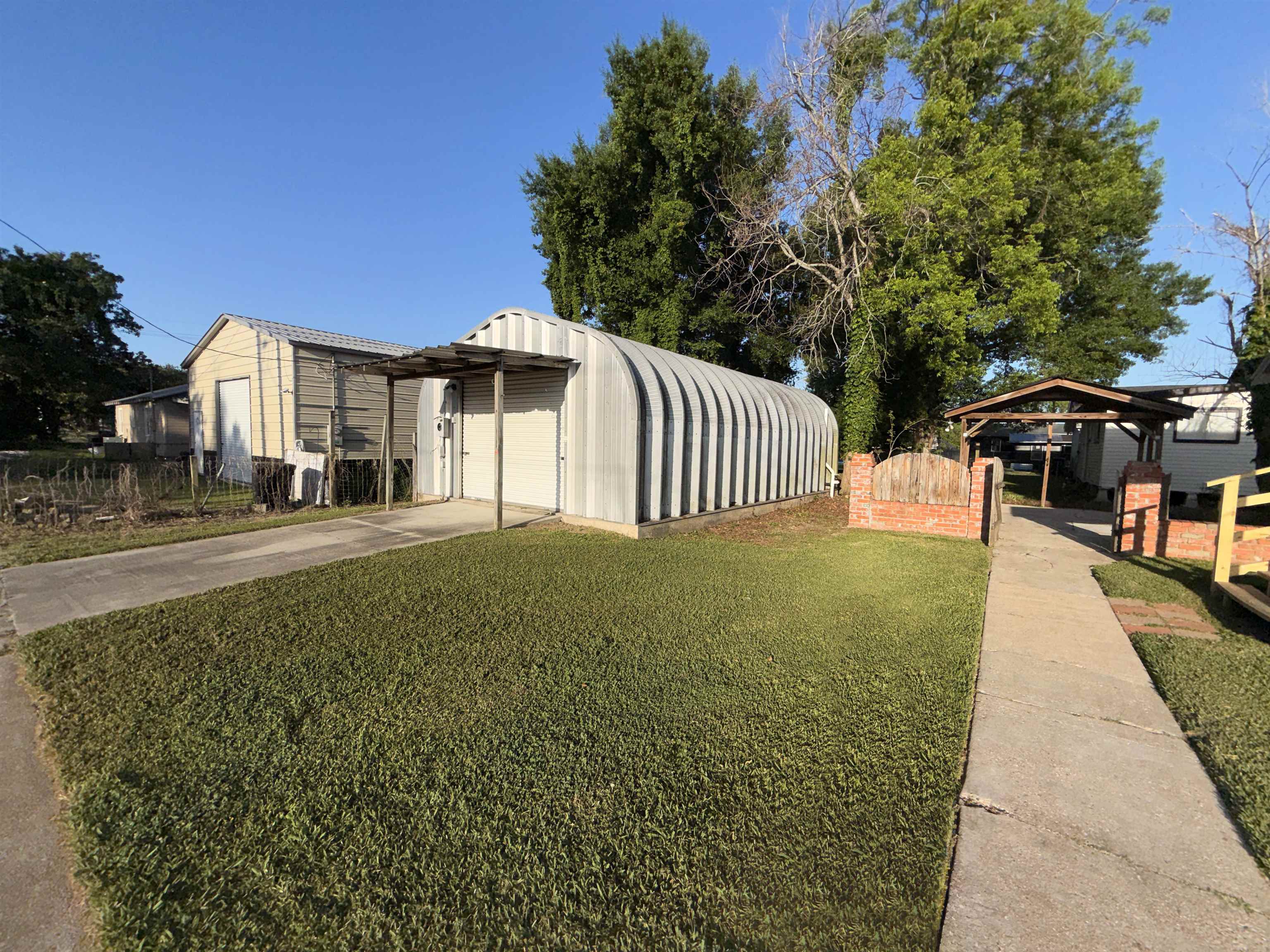 1136 Honduras Street