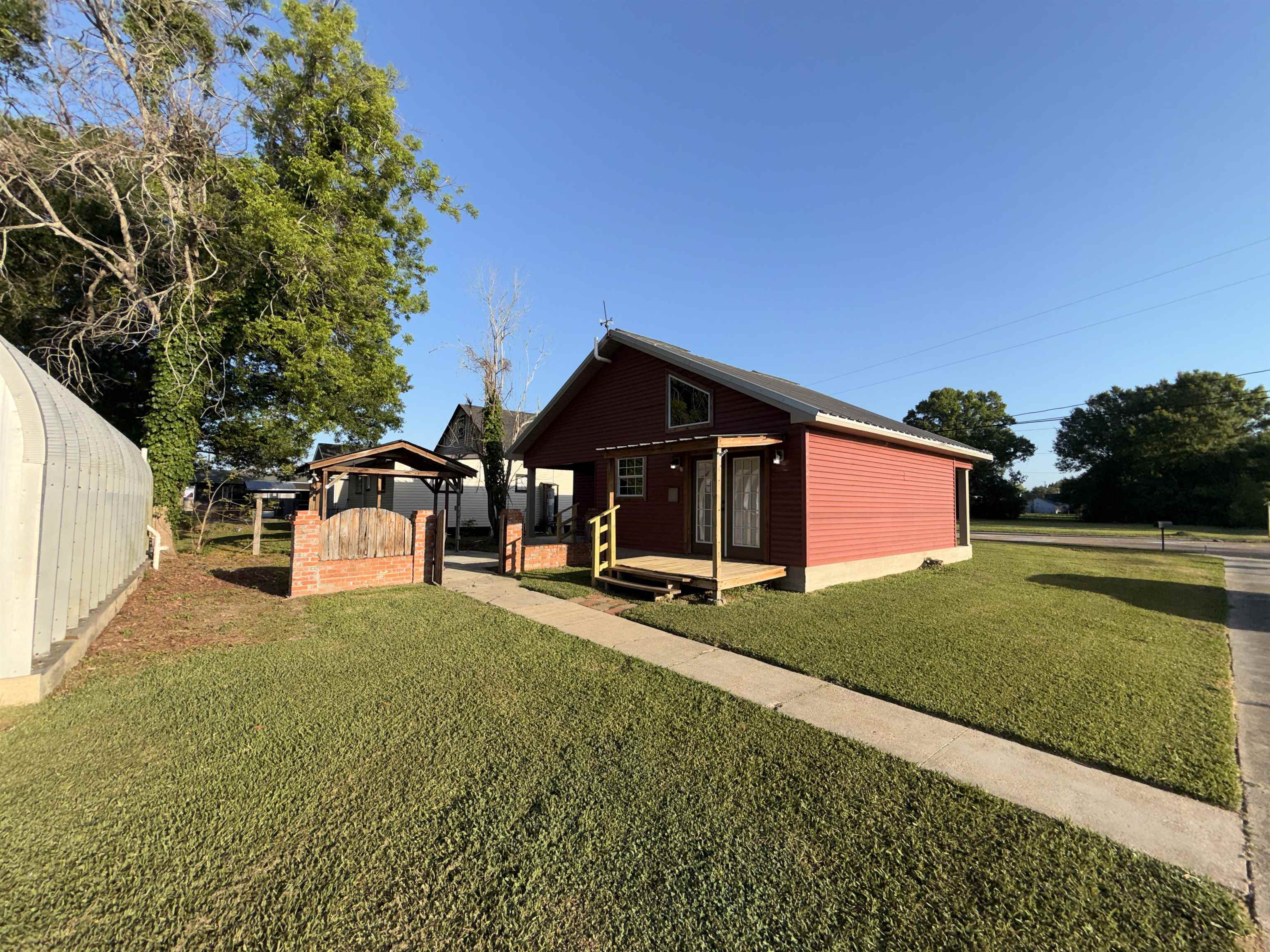 1136 Honduras Street